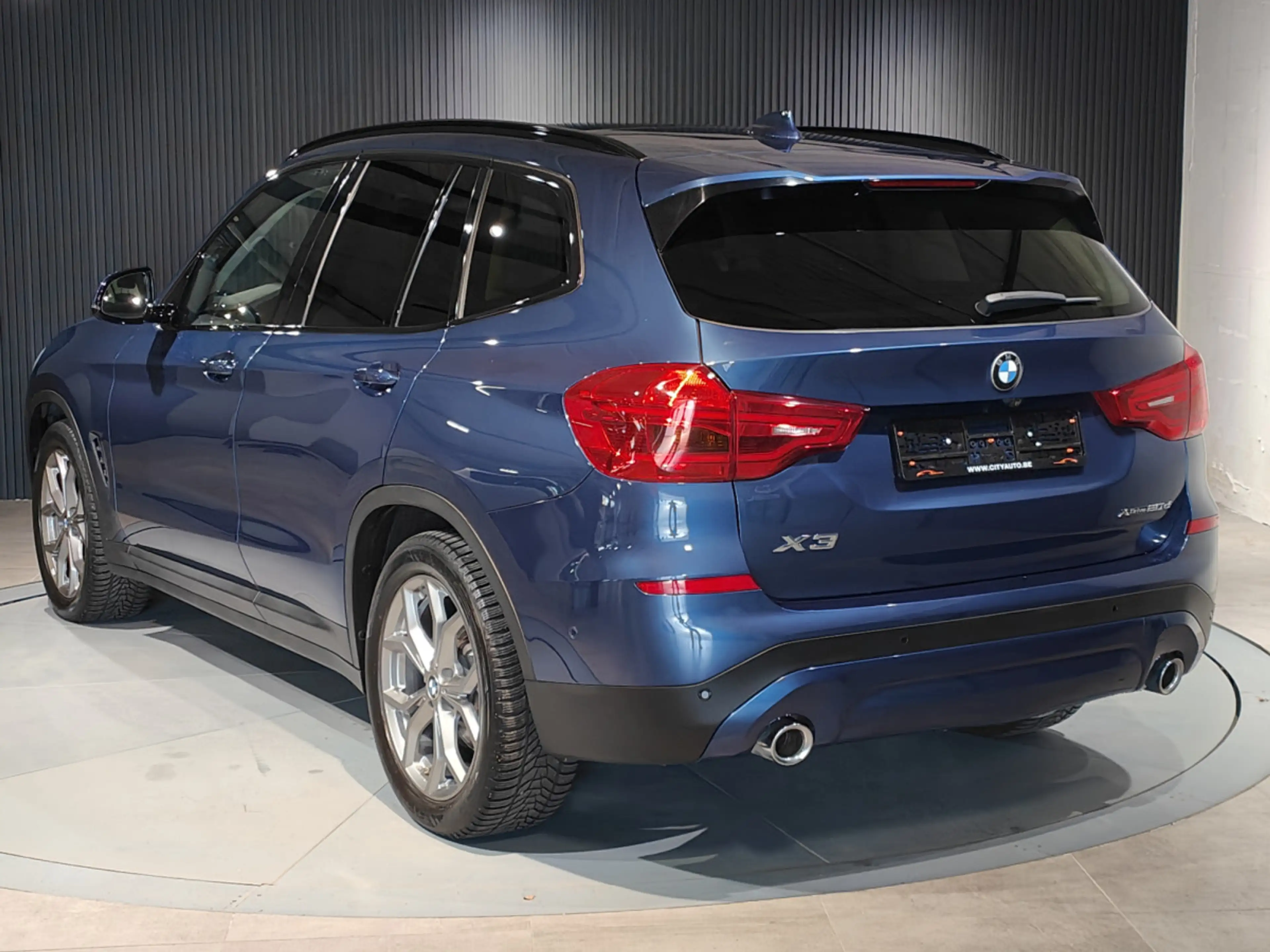 BMW X3 XDRIVE20D TOIT OUVRANT CUIR GPS BLUETOOTH CAMERA — photo 4