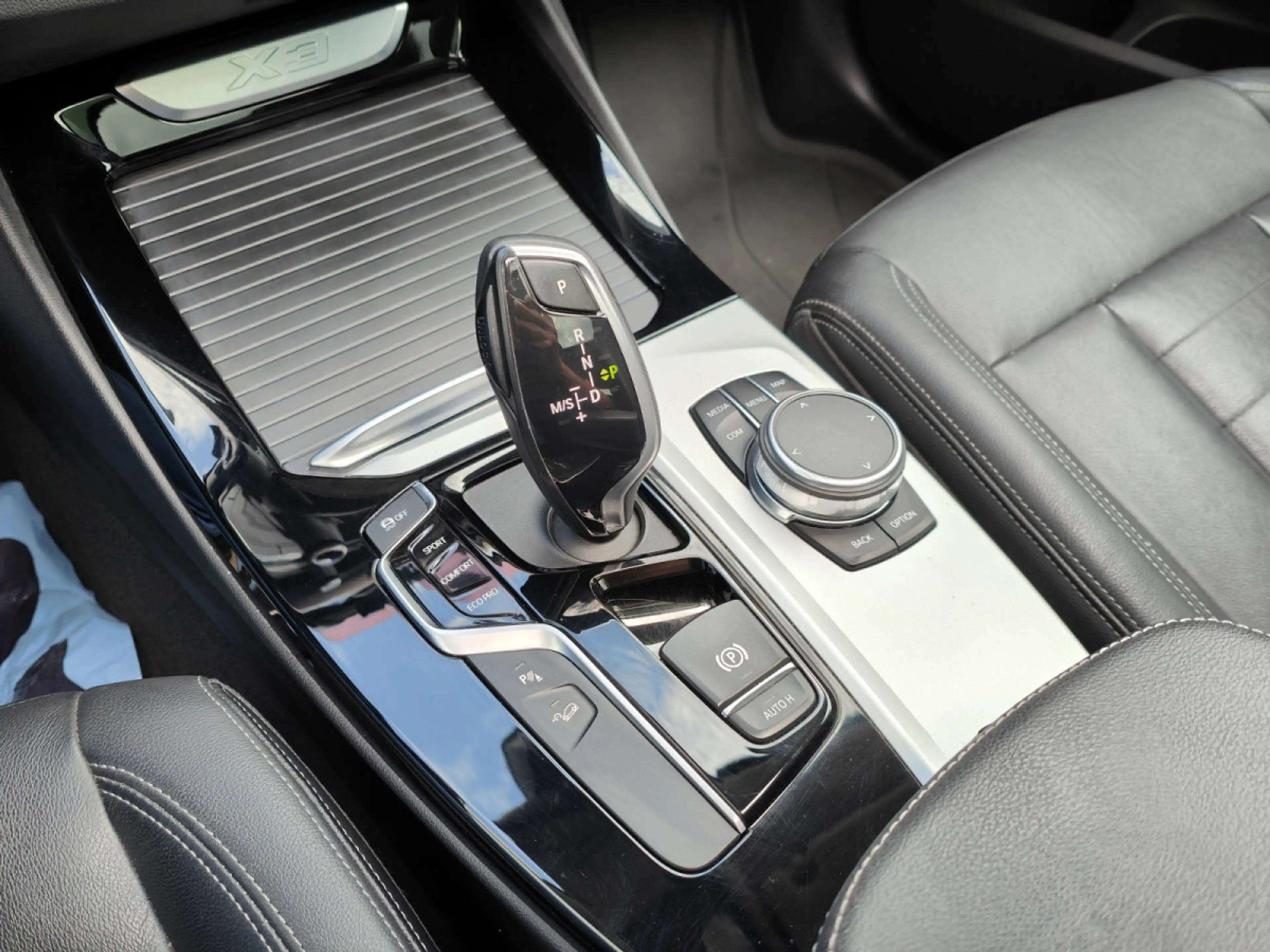 BMW X3 XDRIVE20D TOIT OUVRANT CUIR GPS BLUETOOTH CAMERA — photo 14