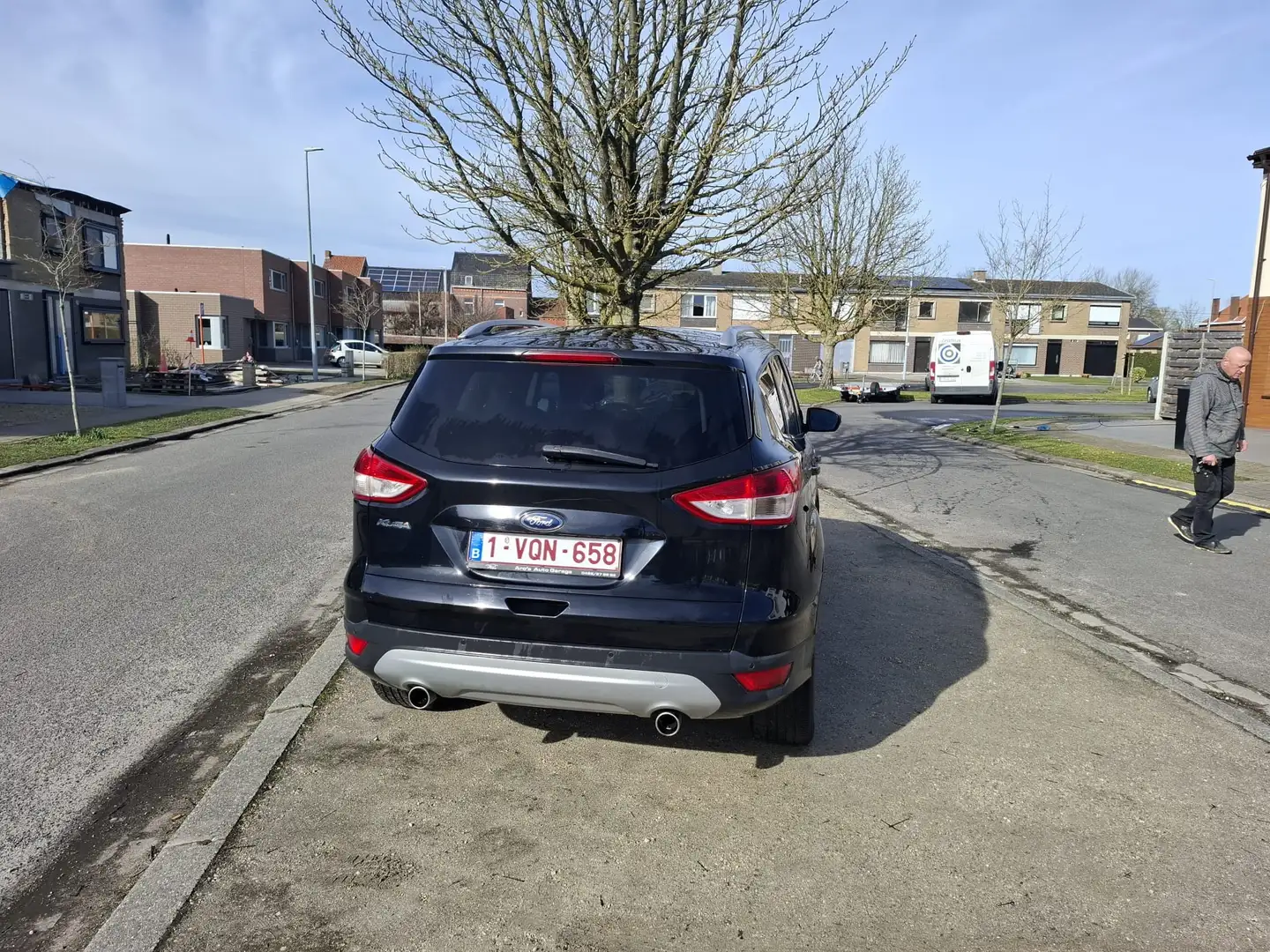 Ford Kuga Kuga 2.0 TDCi 2x4 Titanium Noir - 2
