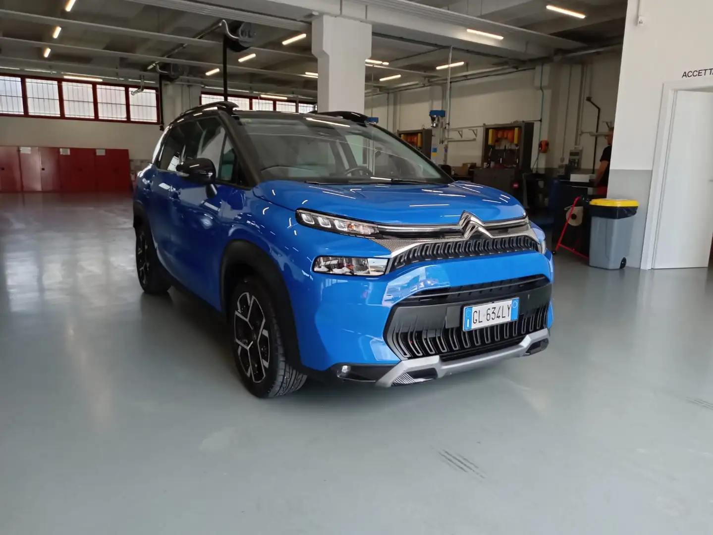 Citroen C3 Aircross 1.2 puretech Shine Pack s&s 110cv Bleu - 1
