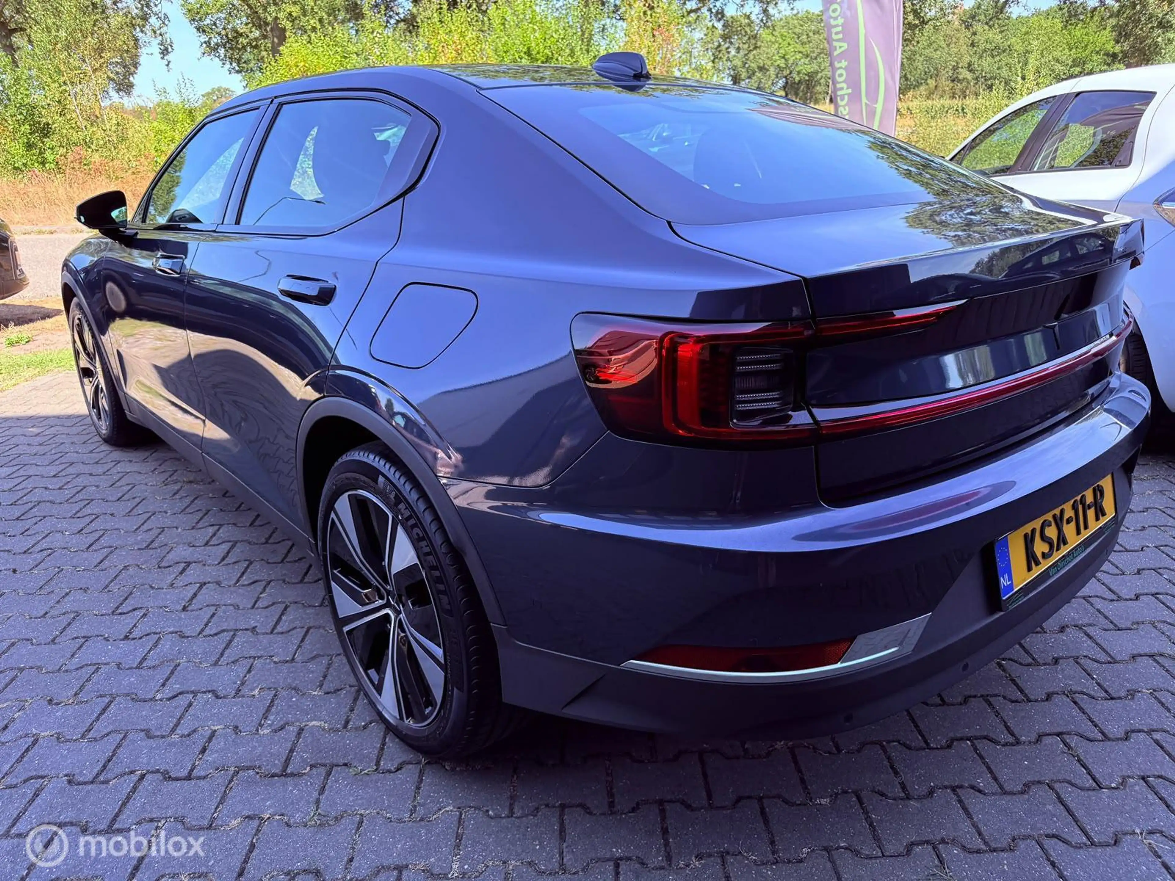 Polestar 2 Long Range Single Motor 78 kWh 2023 — photo 6