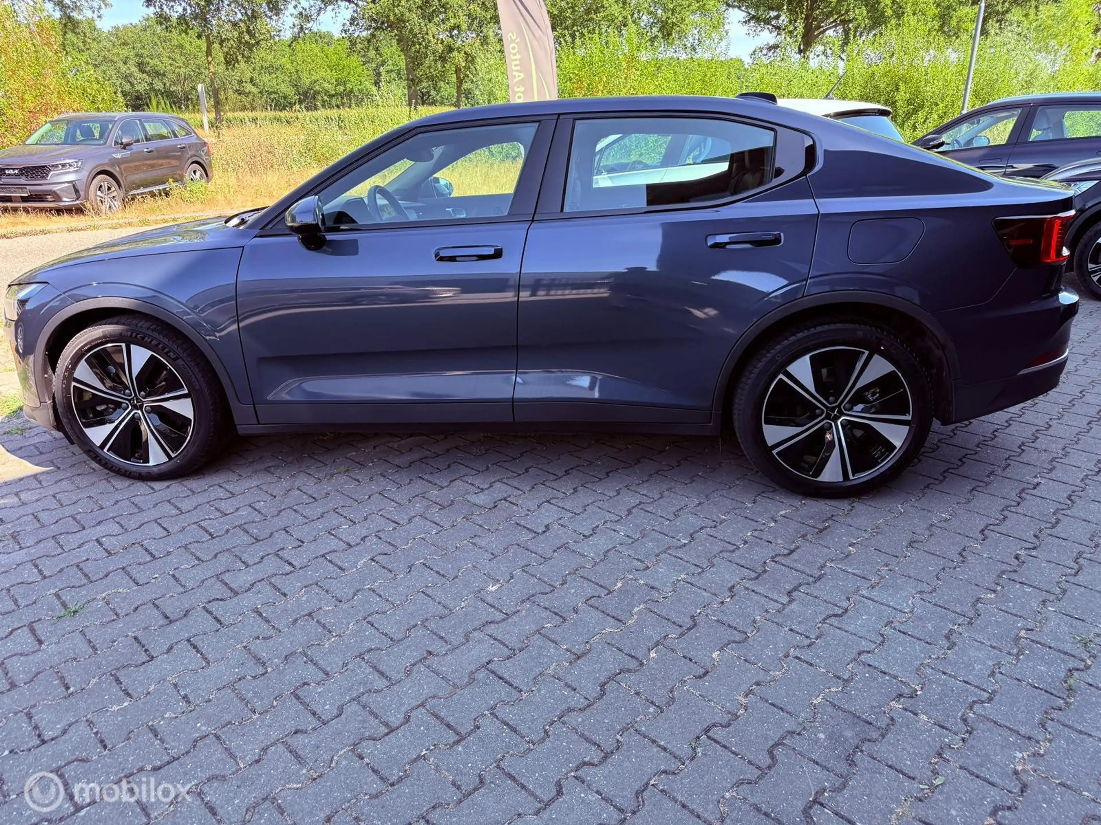Polestar 2 Long Range Single Motor 78 kWh 2023 — photo 8