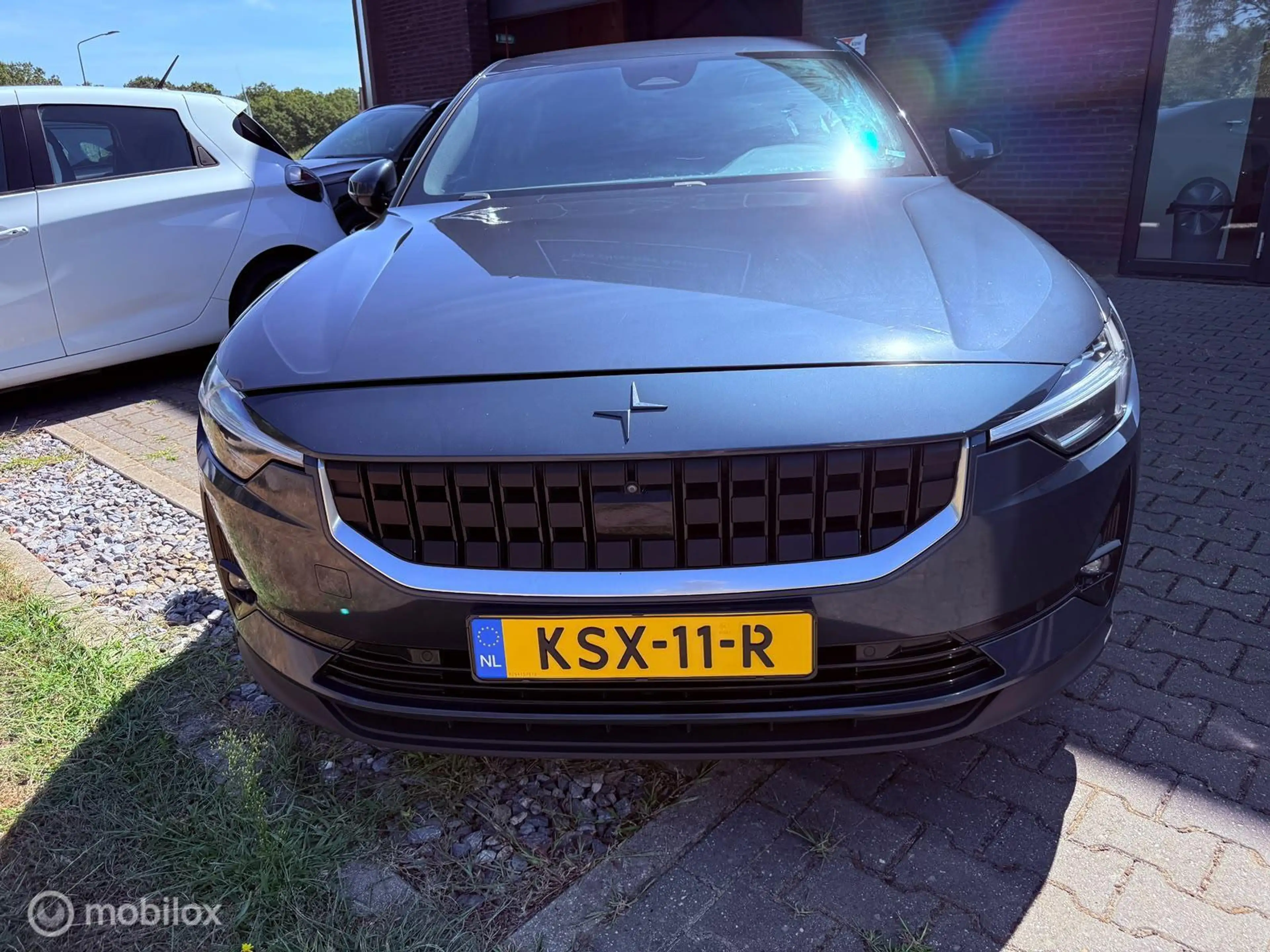 Polestar 2 Long Range Single Motor 78 kWh 2023 — photo 13