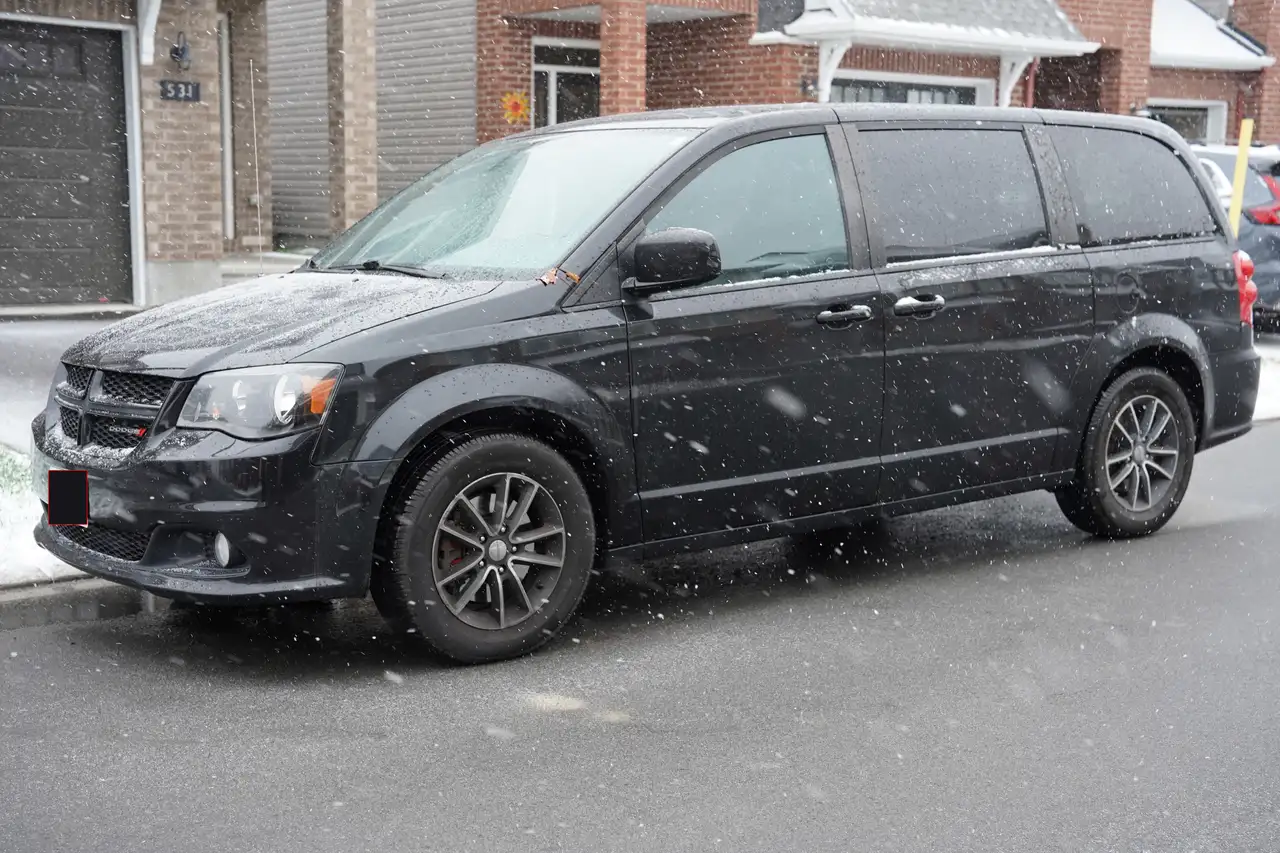 Dodge Grand Caravan снимка Dodge Grand Caravan
