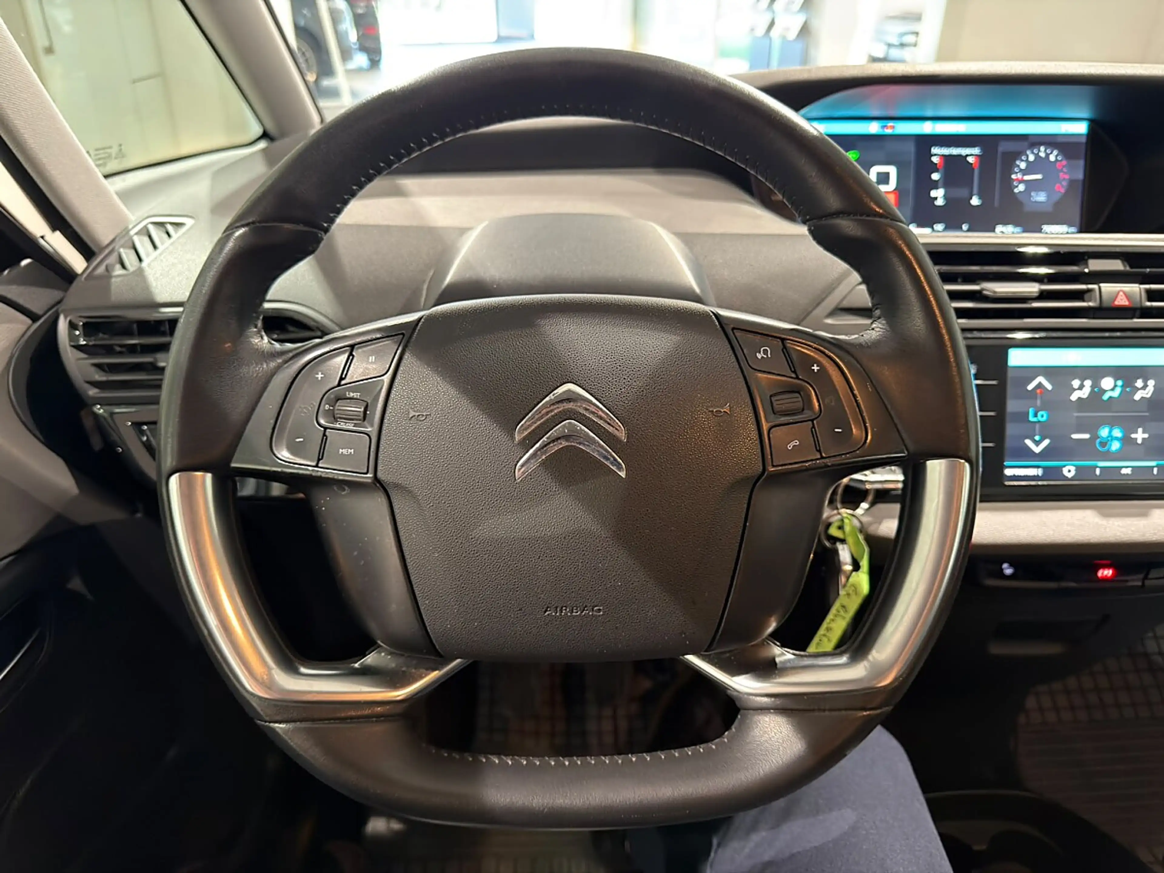 Citroen C4 SpaceTourer C4 Spacetourer PureTech 130 S&S 6-Gang Feel Edi... — photo 10