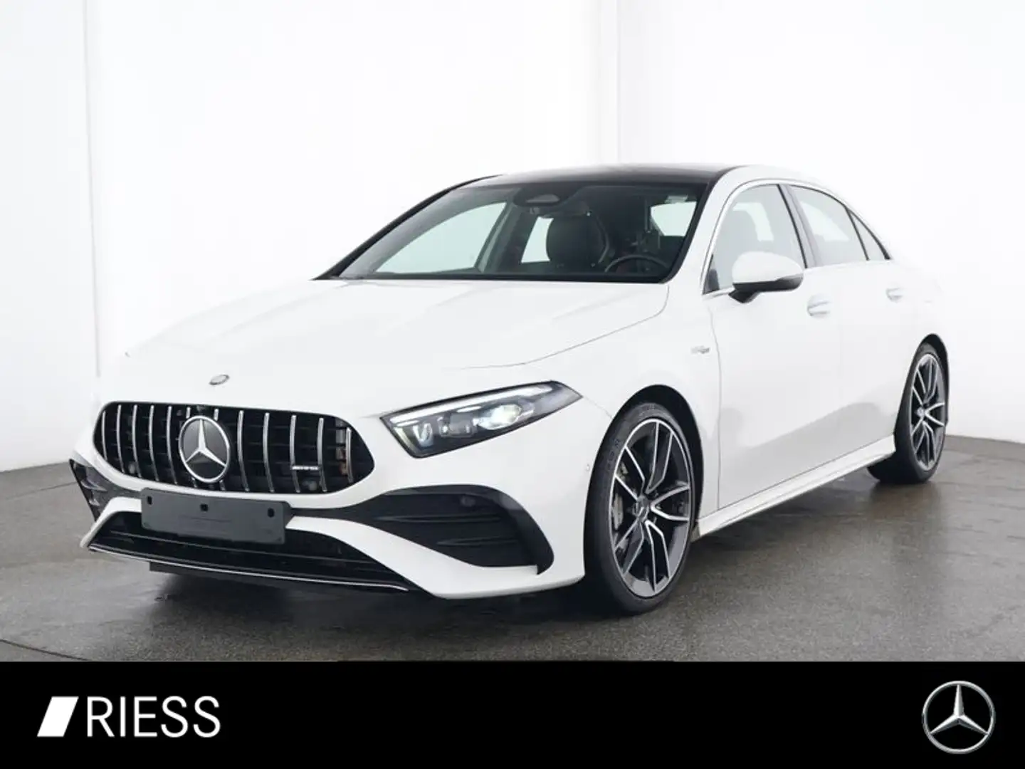 Mercedes-Benz A 35 AMG 4MATIC Limousine AUT DynLicht Kam. LED Weiß - 1