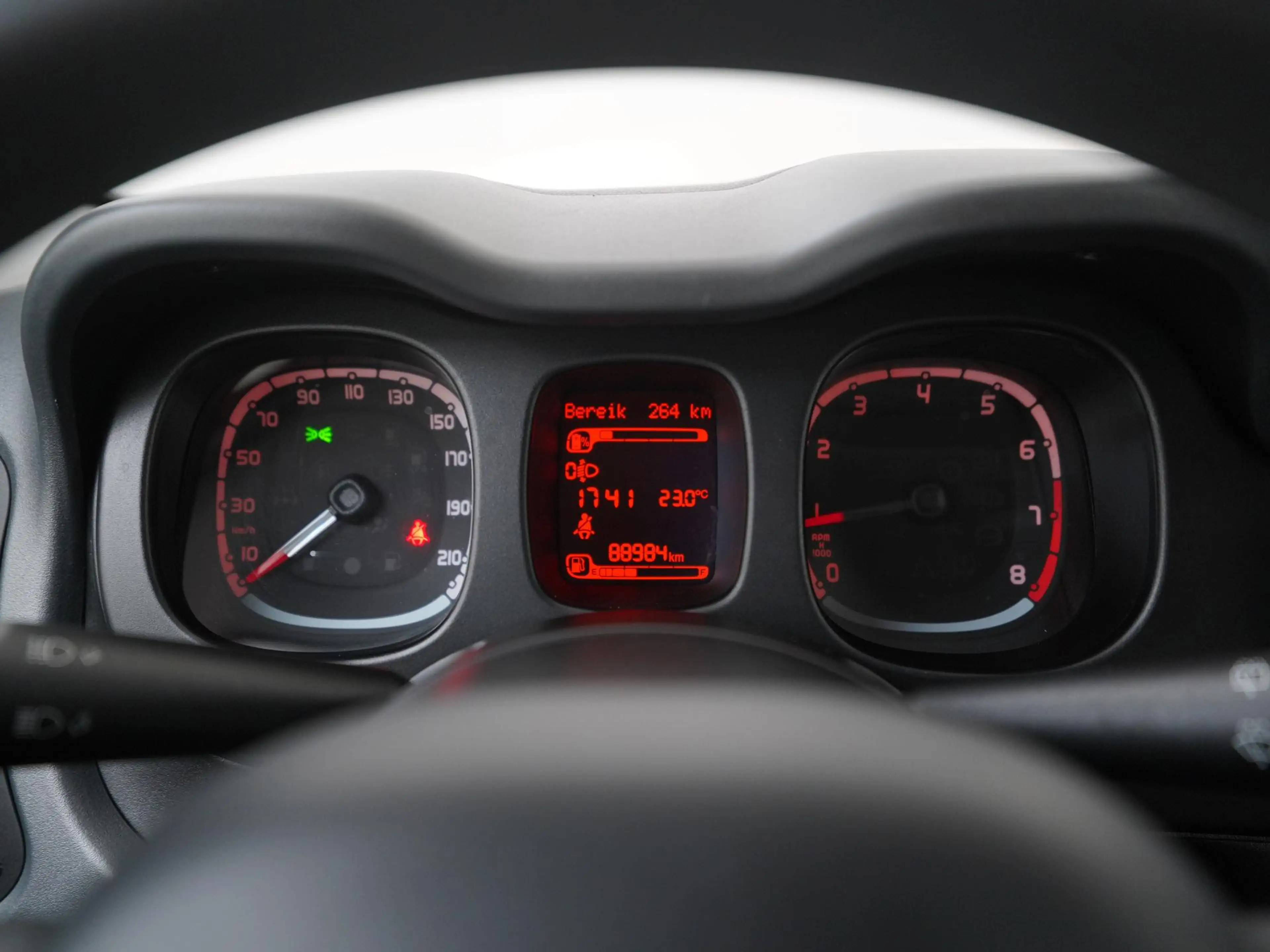 Fiat Panda 1.0 Hybrid City Life | Airco | Bluetooth | Zondag — photo 8