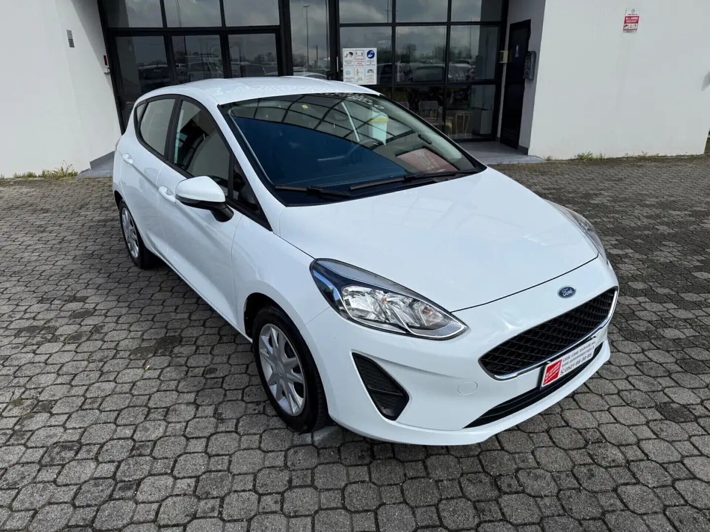 Ford Fiesta 1.1 75 CV GPL 5 porte Business Bianco - 2