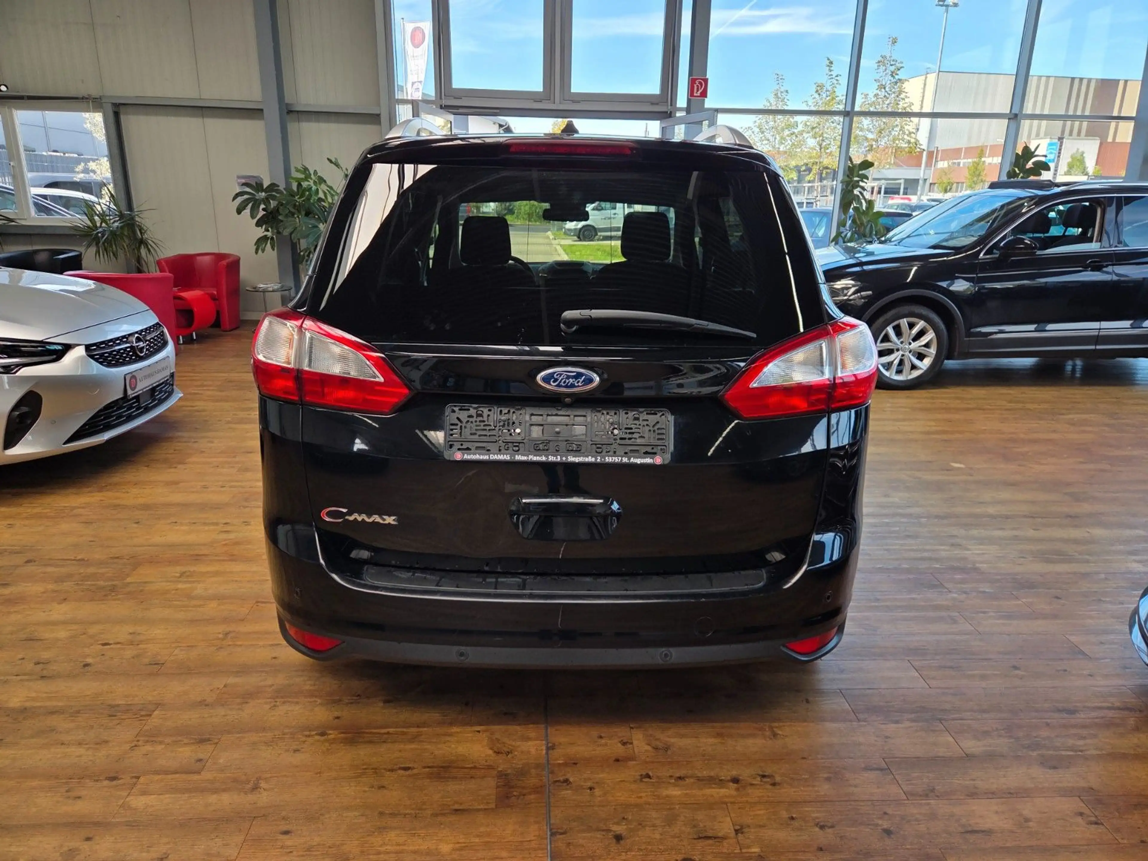 Ford Grand C-Max Grand C-MAX Titanium 7Sitze — photo 5