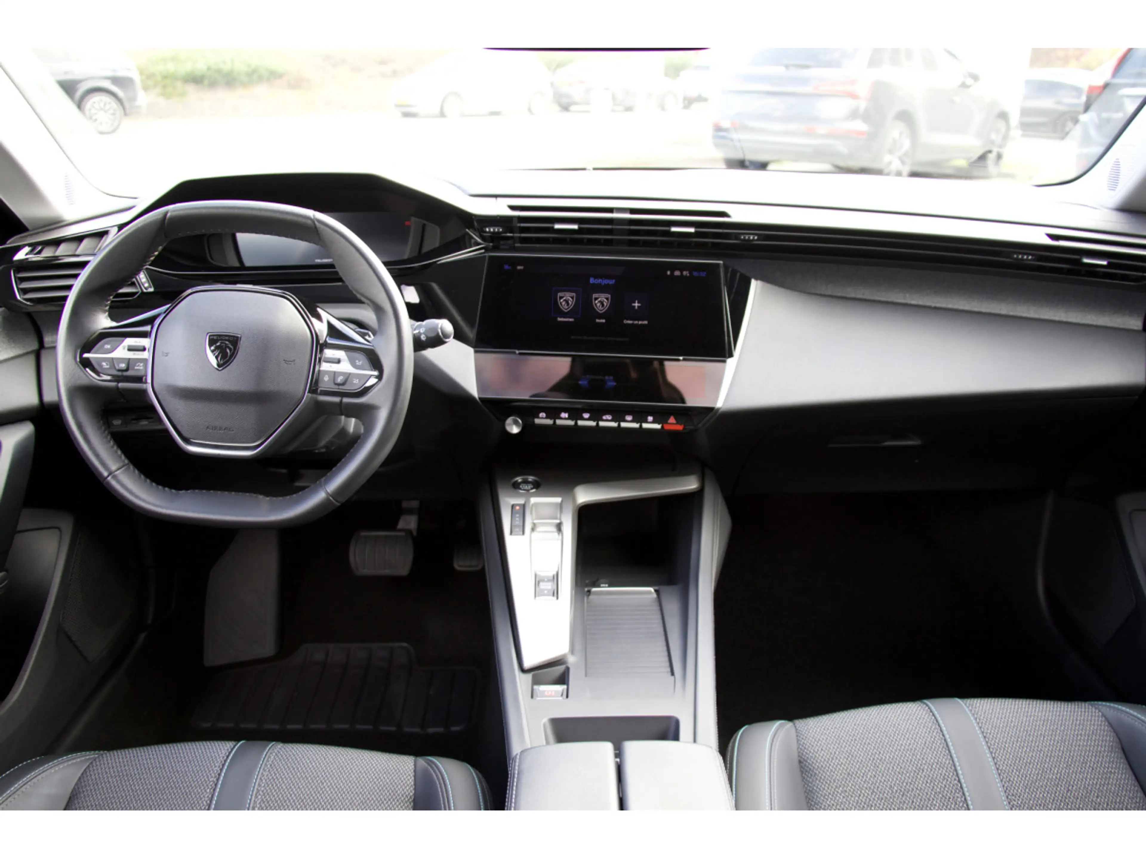 Peugeot 308 1.5 BlueHDi 130 EAT8 Allure ACC 360° Navi LED PDC — photo 10