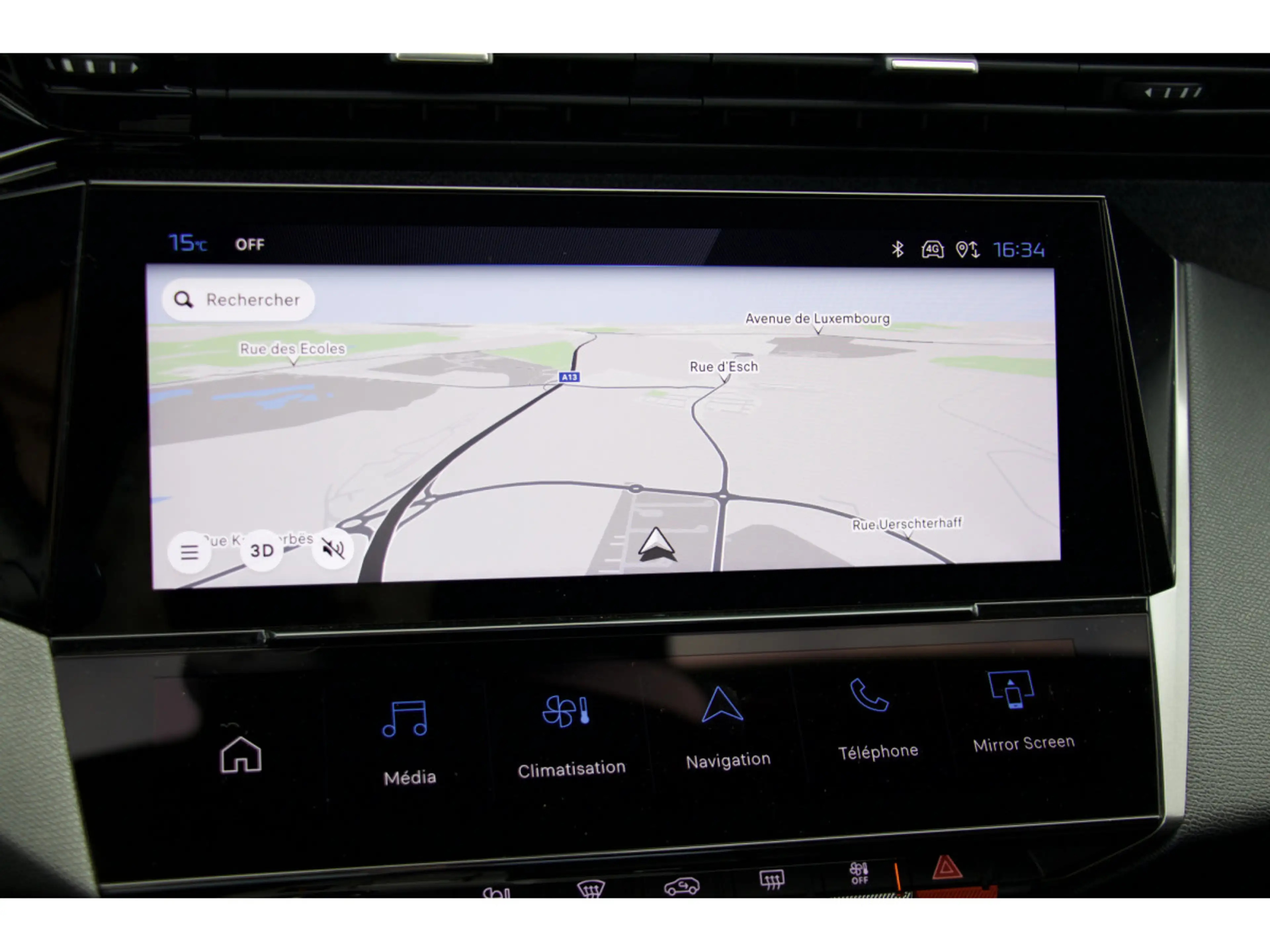 Peugeot 308 1.5 BlueHDi 130 EAT8 Allure ACC 360° Navi LED PDC — photo 11