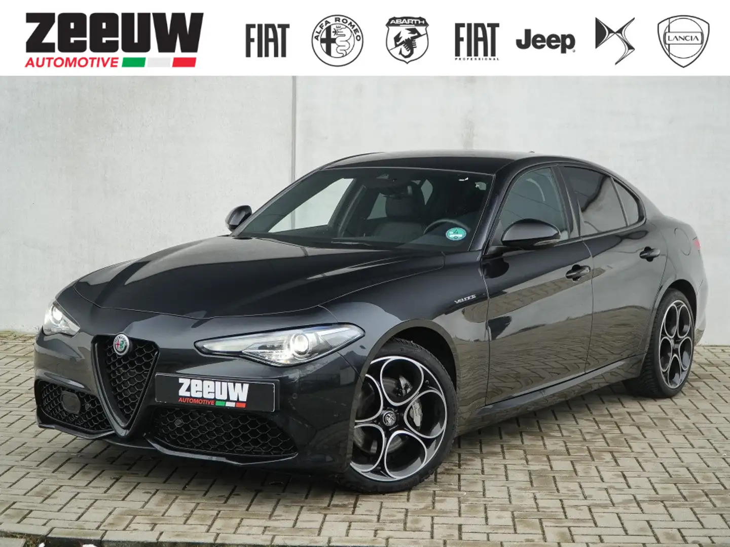 Alfa Romeo Giulia 2.0 Turbo 280 PK AWD Veloce | Navi | Carplay | Dri Zwart - 1
