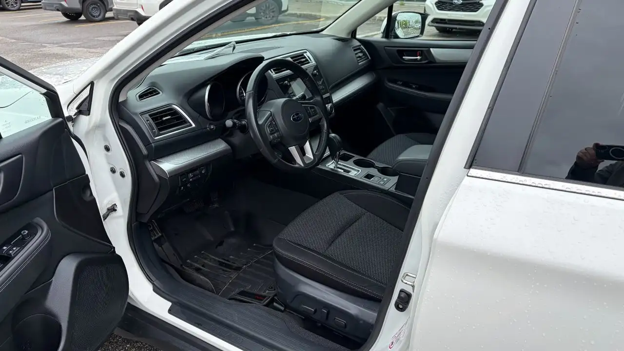 Subaru OUTBACK fotografie Subaru OUTBACK