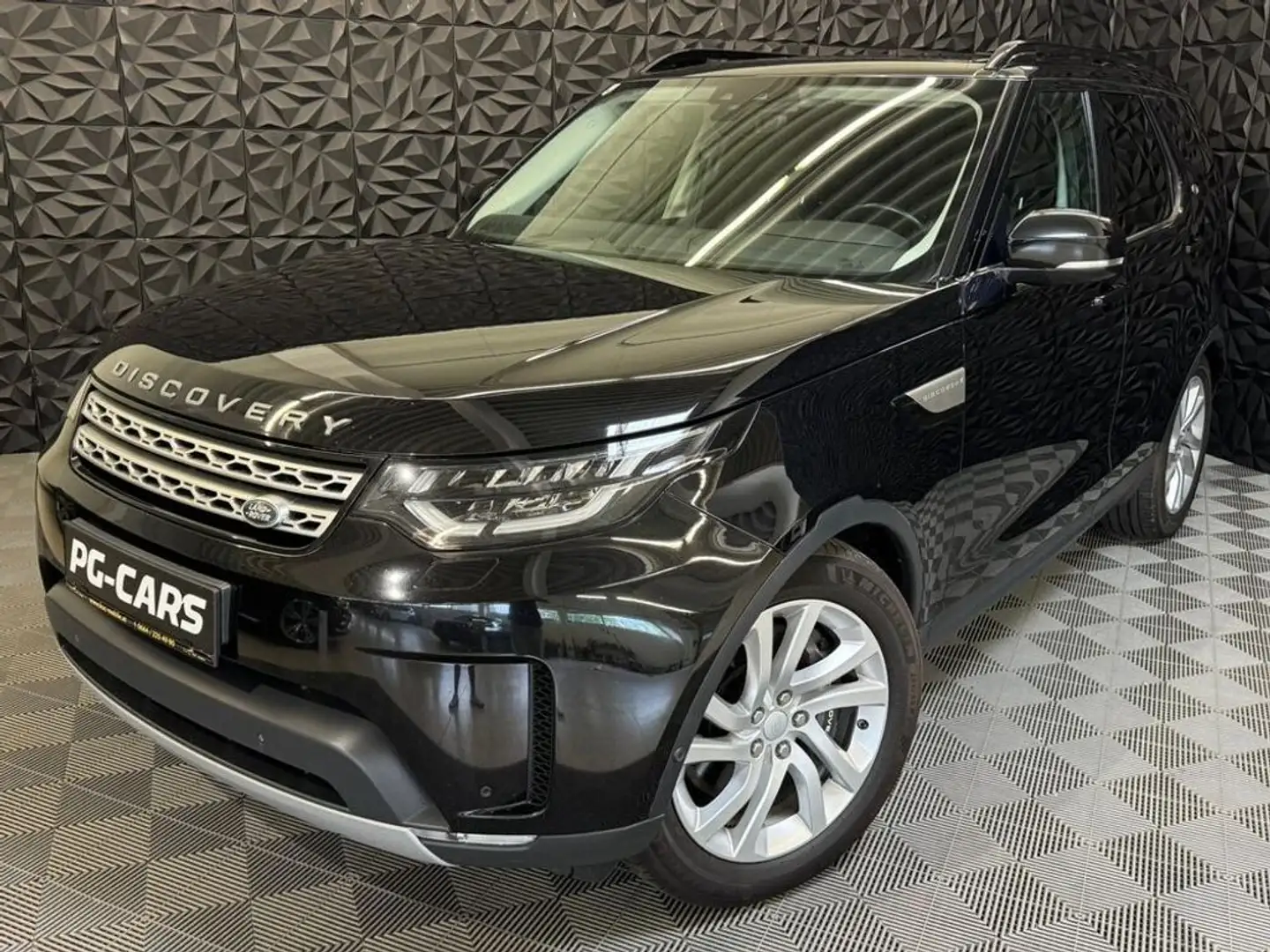Land Rover Discovery Rover 5 3.0 SDV6 HSE Aut. 7 Sitzer Schwarz - 1