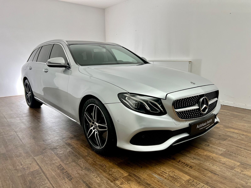 Mercedes-Benz E 350 d / 4x4 / 1.HAND/ PANO / GARANTIE / LED / — photo 3