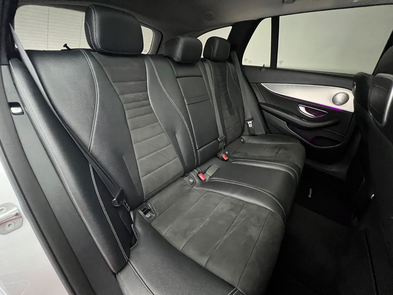 Mercedes-Benz E 350 d / 4x4 / 1.HAND/ PANO / GARANTIE / LED / — photo 11