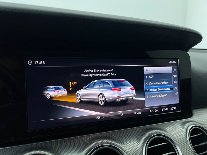Mercedes-Benz E 350 d / 4x4 / 1.HAND/ PANO / GARANTIE / LED / — photo 30