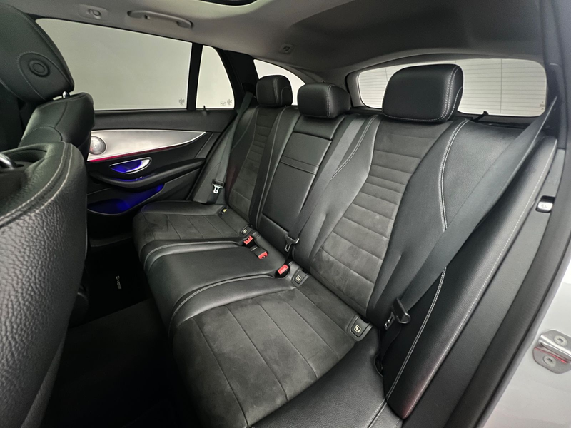 Mercedes-Benz E 350 d / 4x4 / 1.HAND/ PANO / GARANTIE / LED / — photo 8