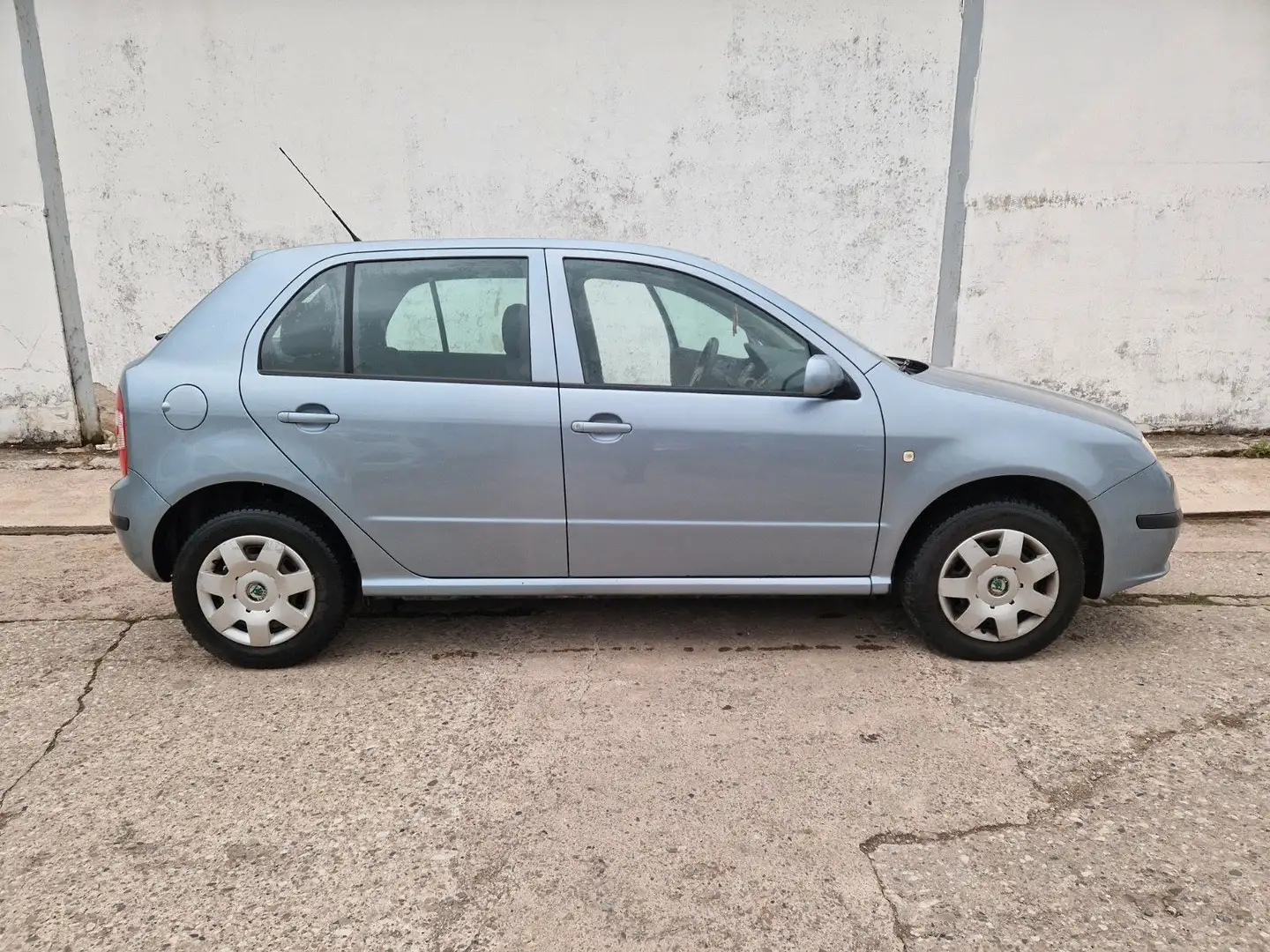 Skoda Fabia Cool Edition Grau - 2