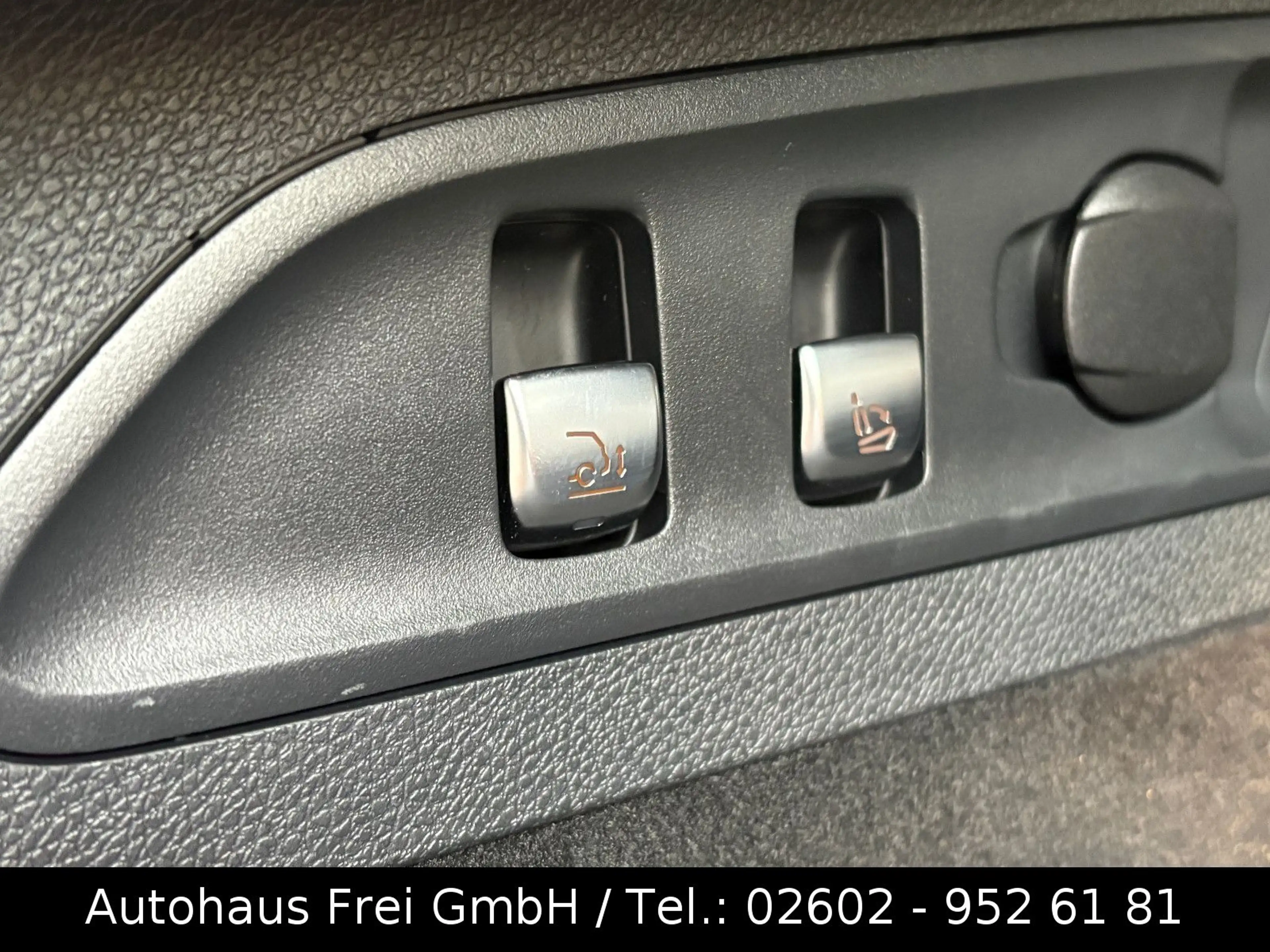 Mercedes-Benz GLC 43 AMG Coupe 4Matic 360°*PERFORMANCE*DISTRON — photo 15