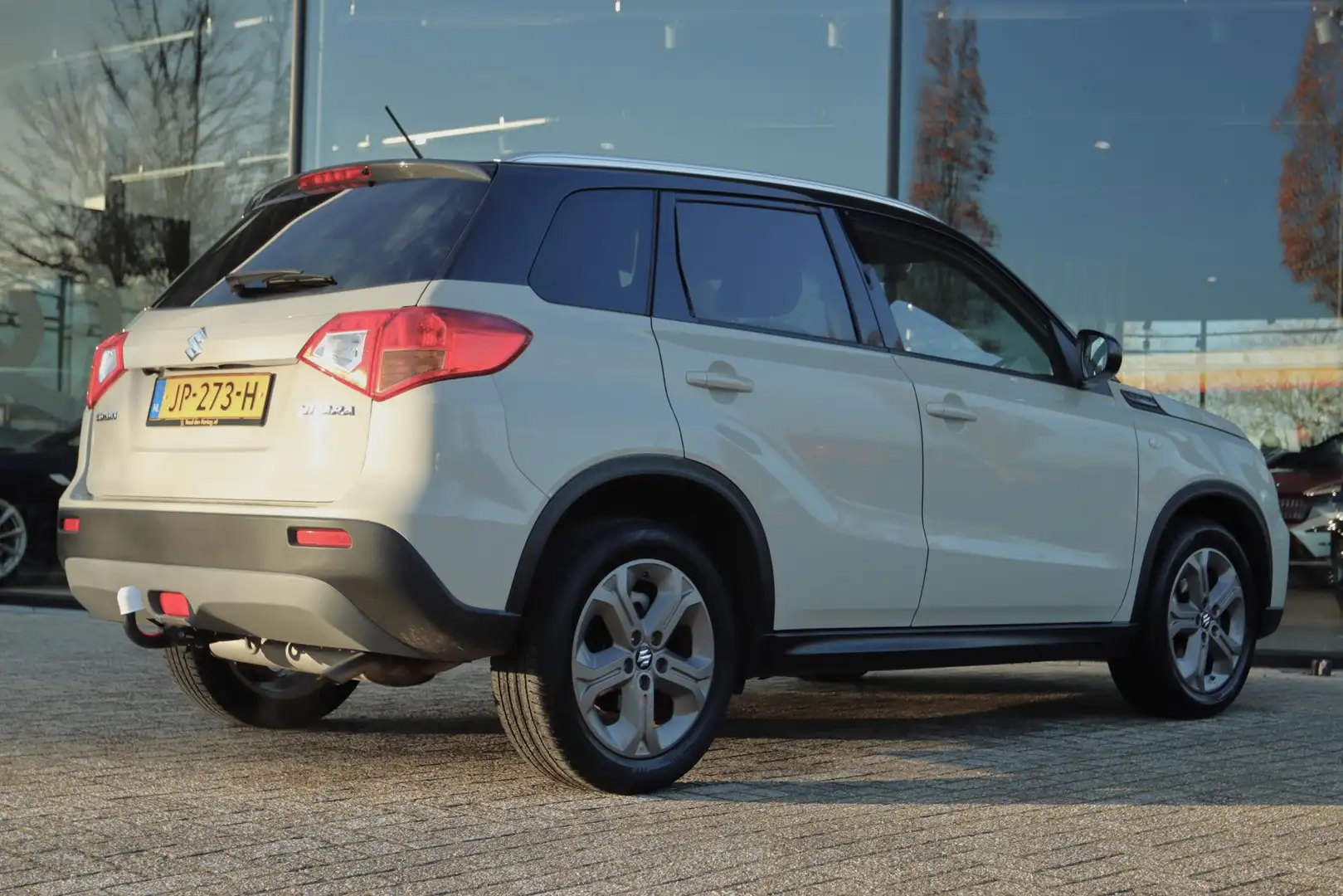 Suzuki Vitara 1.6 EXCLUSIVE AUT. | CARPLAY | TREKHAAK | CAMERA | Brun - 2