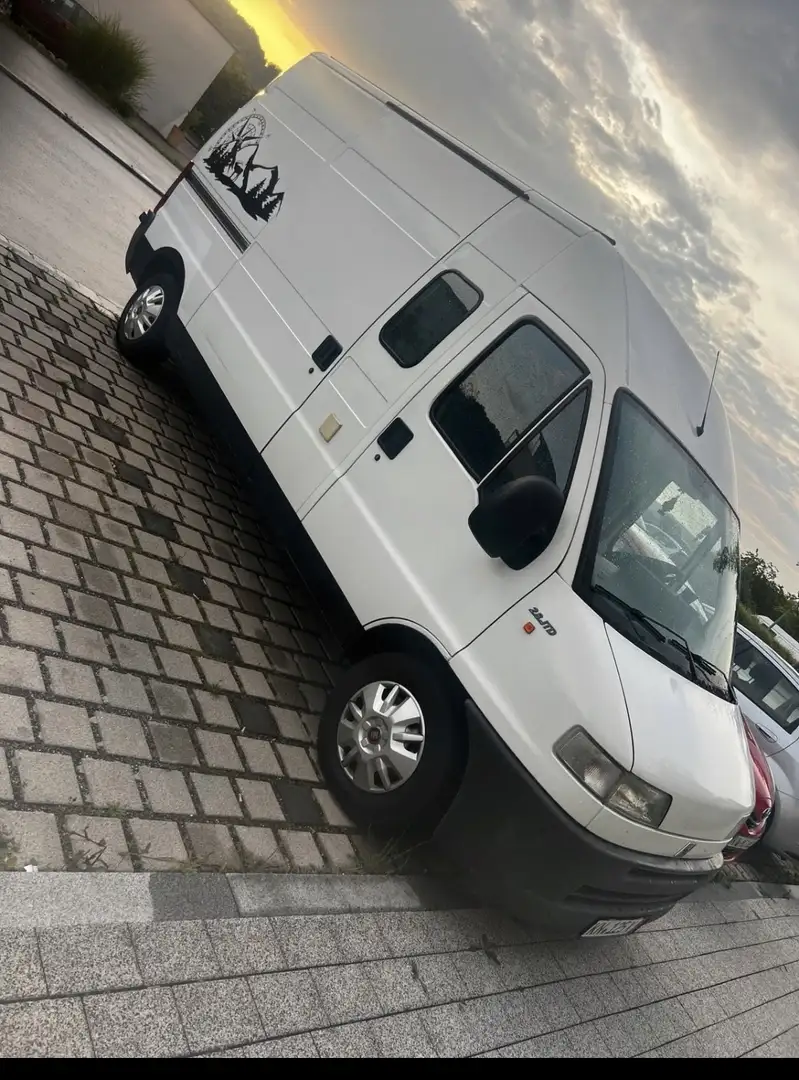 Fiat Ducato 14 JTD 231.246.1 verglast M1A wohnwagen - 1