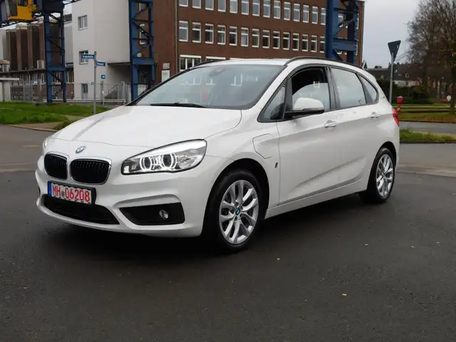 BMW 225 Active Tourer 225 xe Advantage