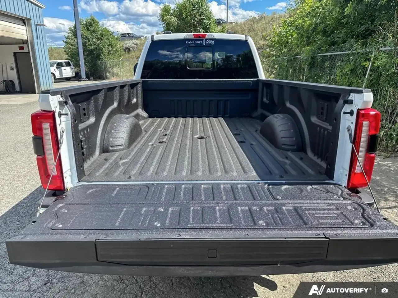 Ford F 350 снимка Ford F 350