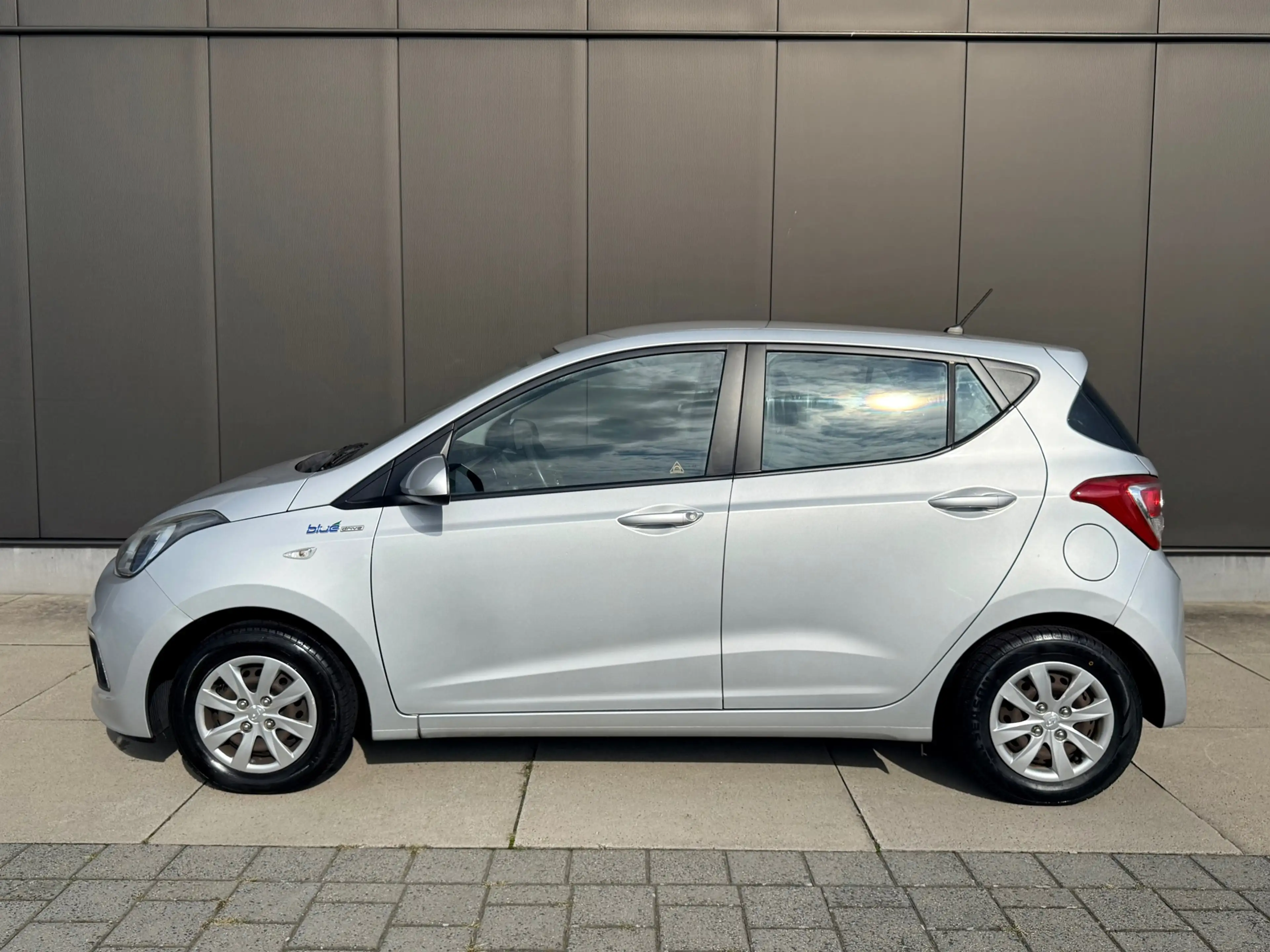 Hyundai i10 1.0i i-Motion Comf Plus | Cruise | Clima | Bluet | — photo 8