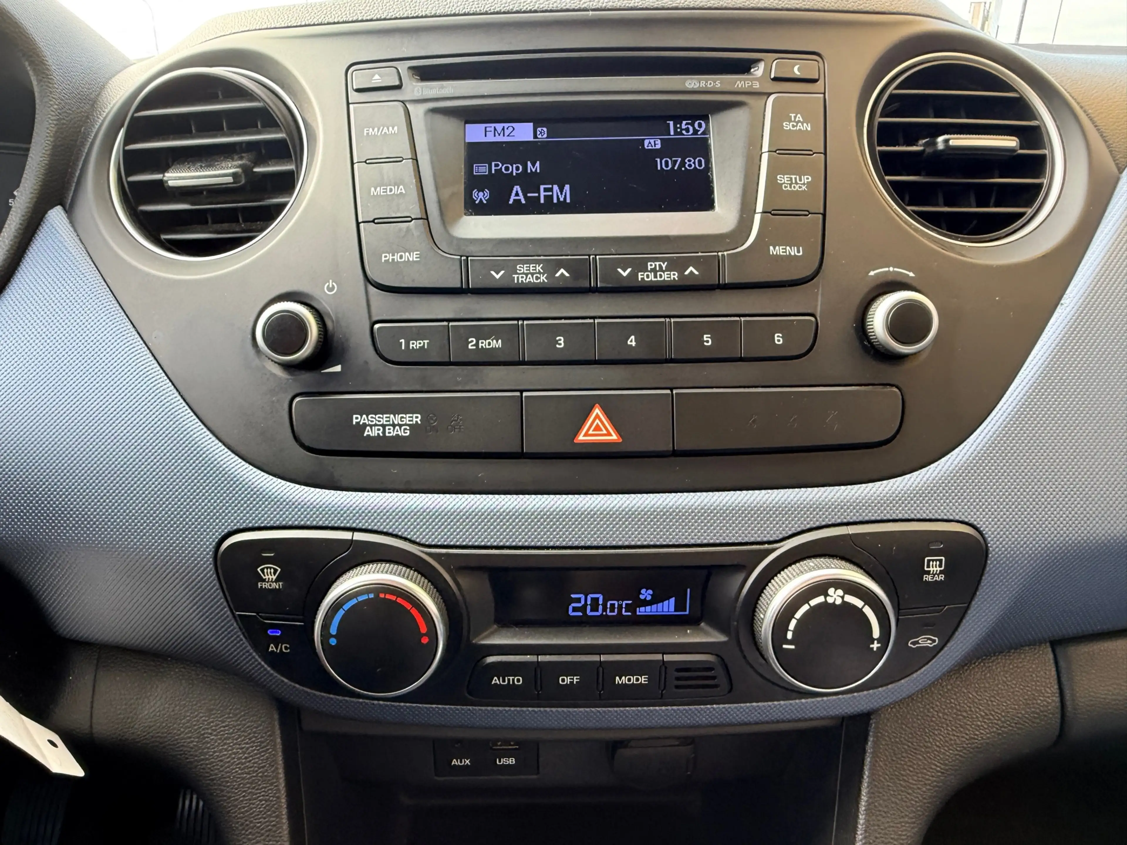 Hyundai i10 1.0i i-Motion Comf Plus | Cruise | Clima | Bluet | — photo 12