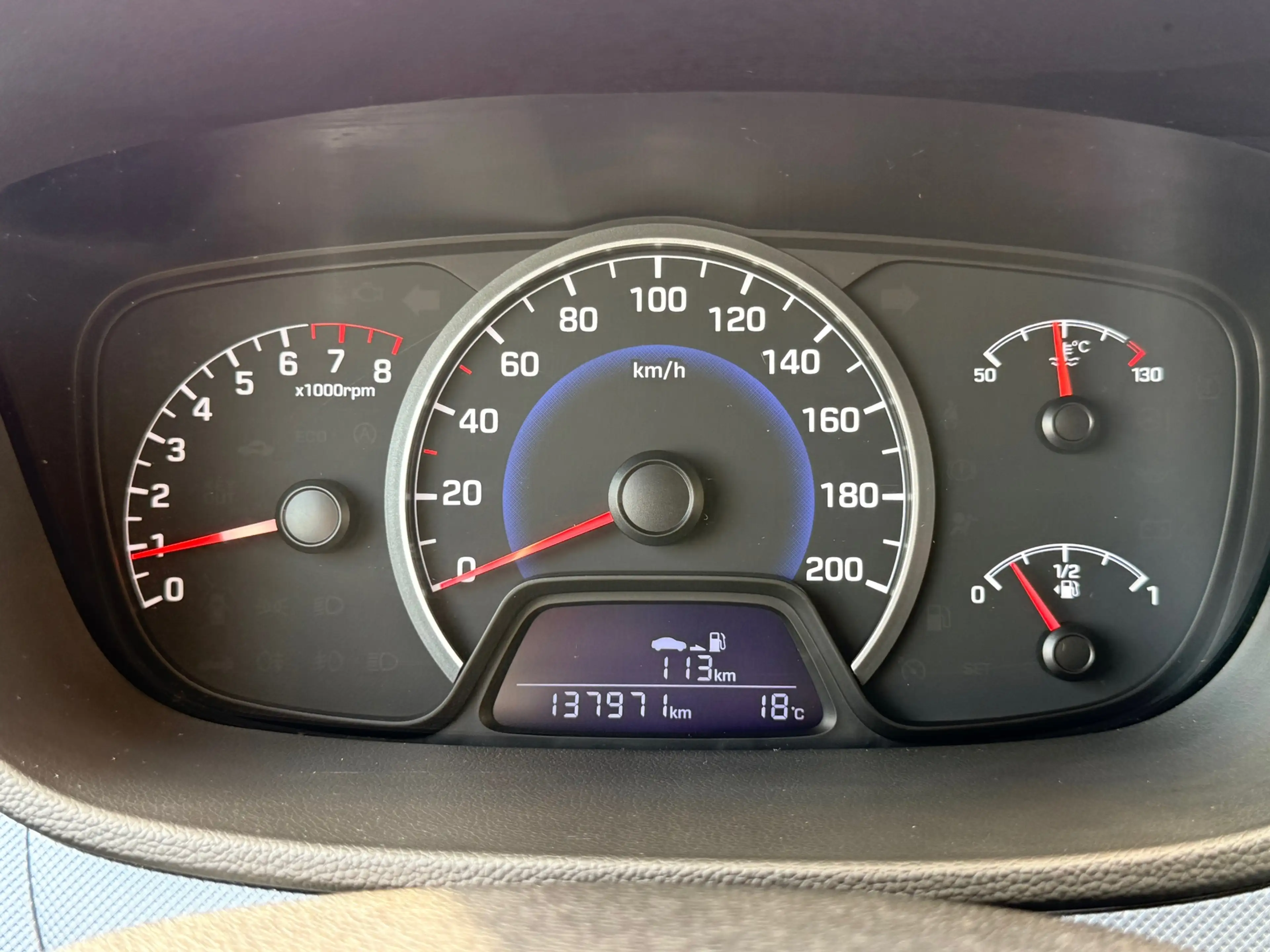 Hyundai i10 1.0i i-Motion Comf Plus | Cruise | Clima | Bluet | — photo 11