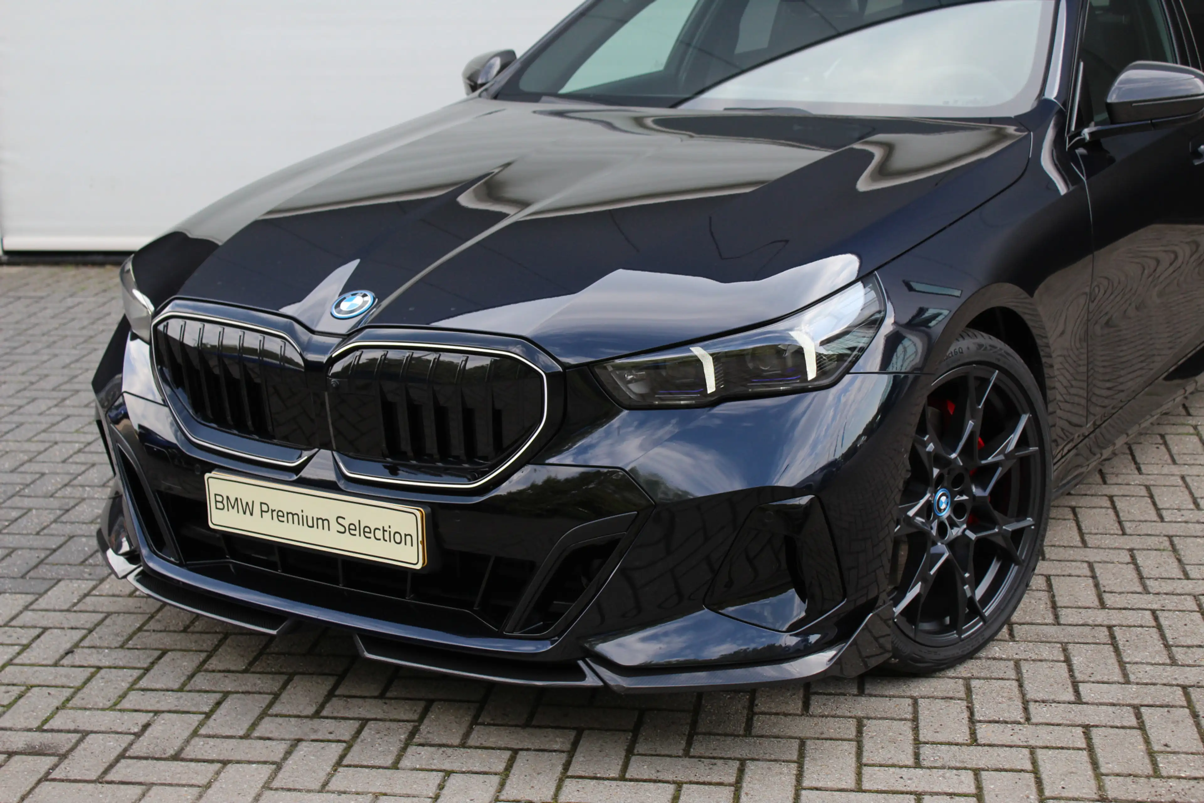 BMW i5 Touring eDrive40 M Sport / Panoramadak / Trekhaak — photo 10