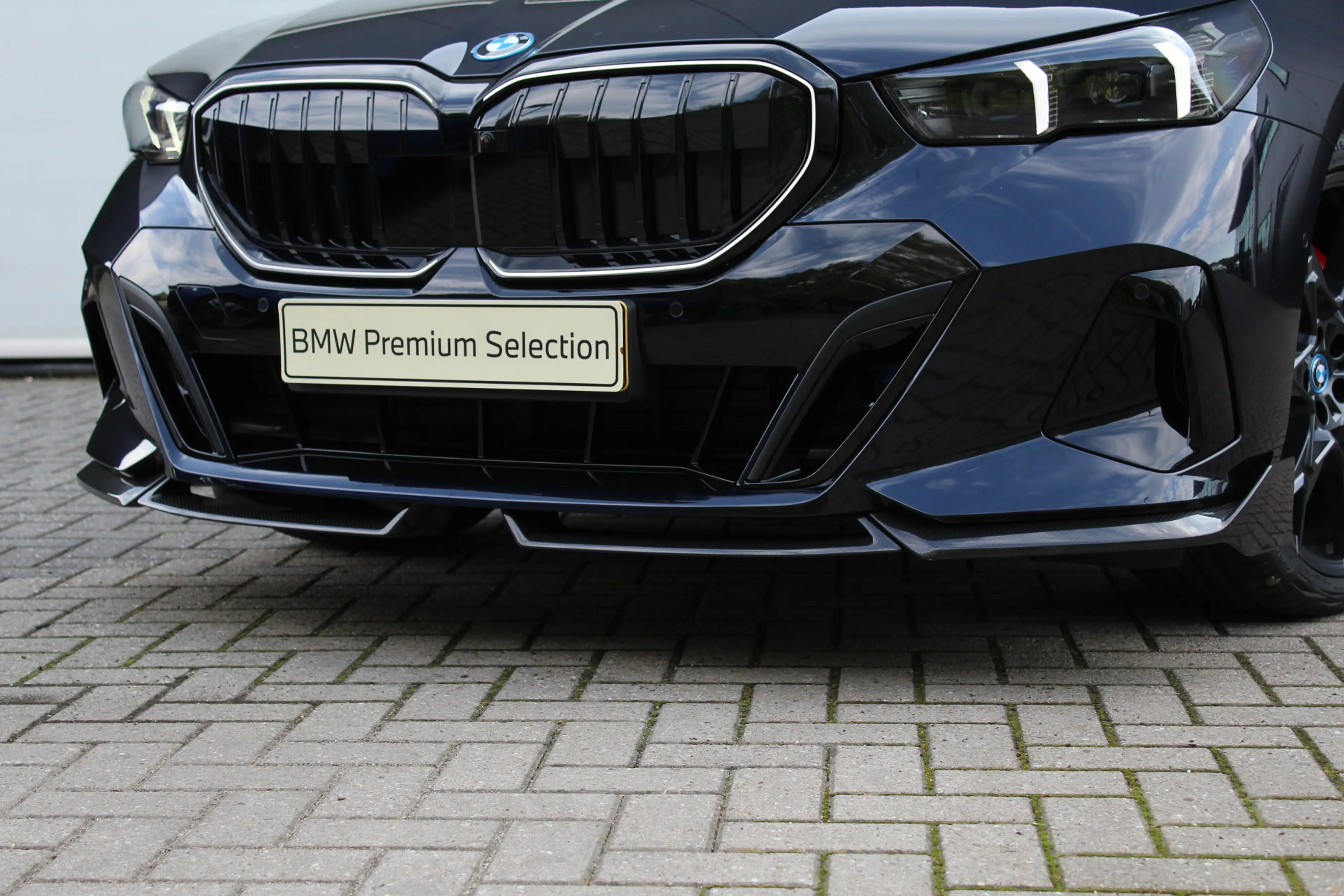 BMW i5 Touring eDrive40 M Sport / Panoramadak / Trekhaak — photo 12