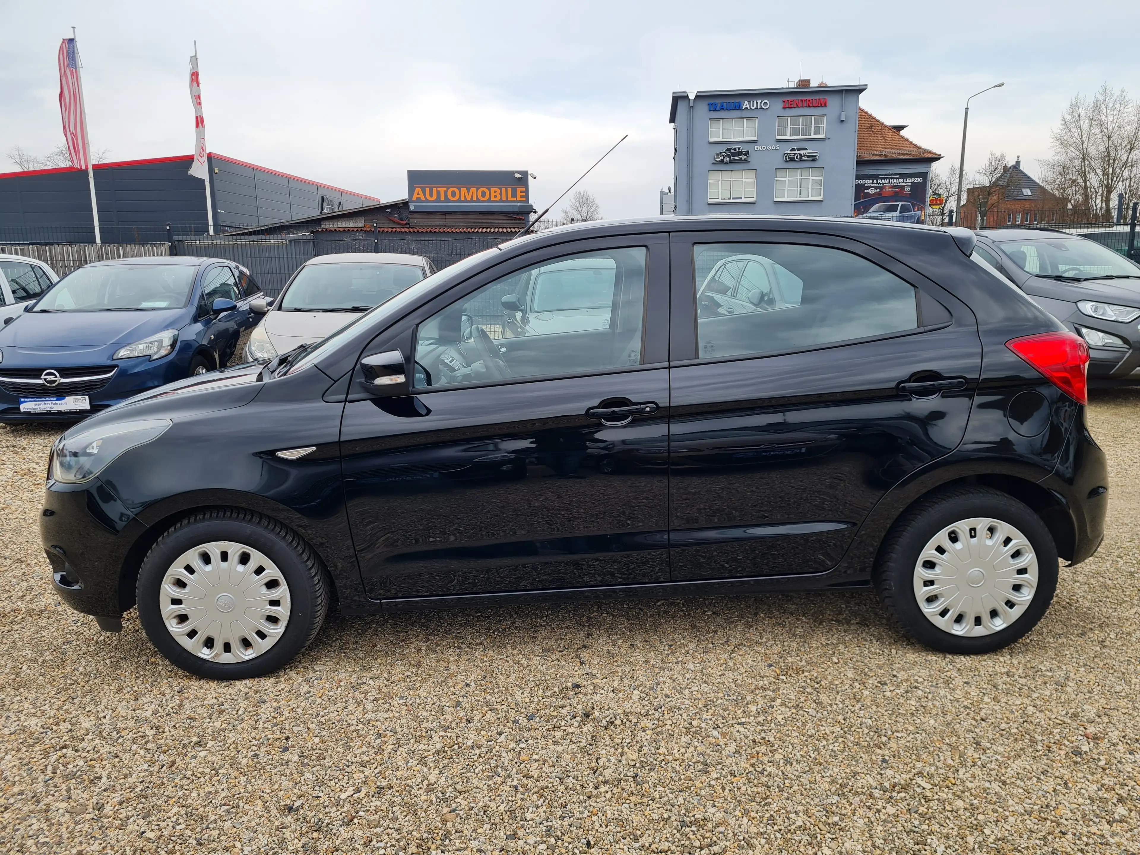 Ford Ka/Ka+ Cool / TÜV-Inspektion-Neu/Garantie — photo 2