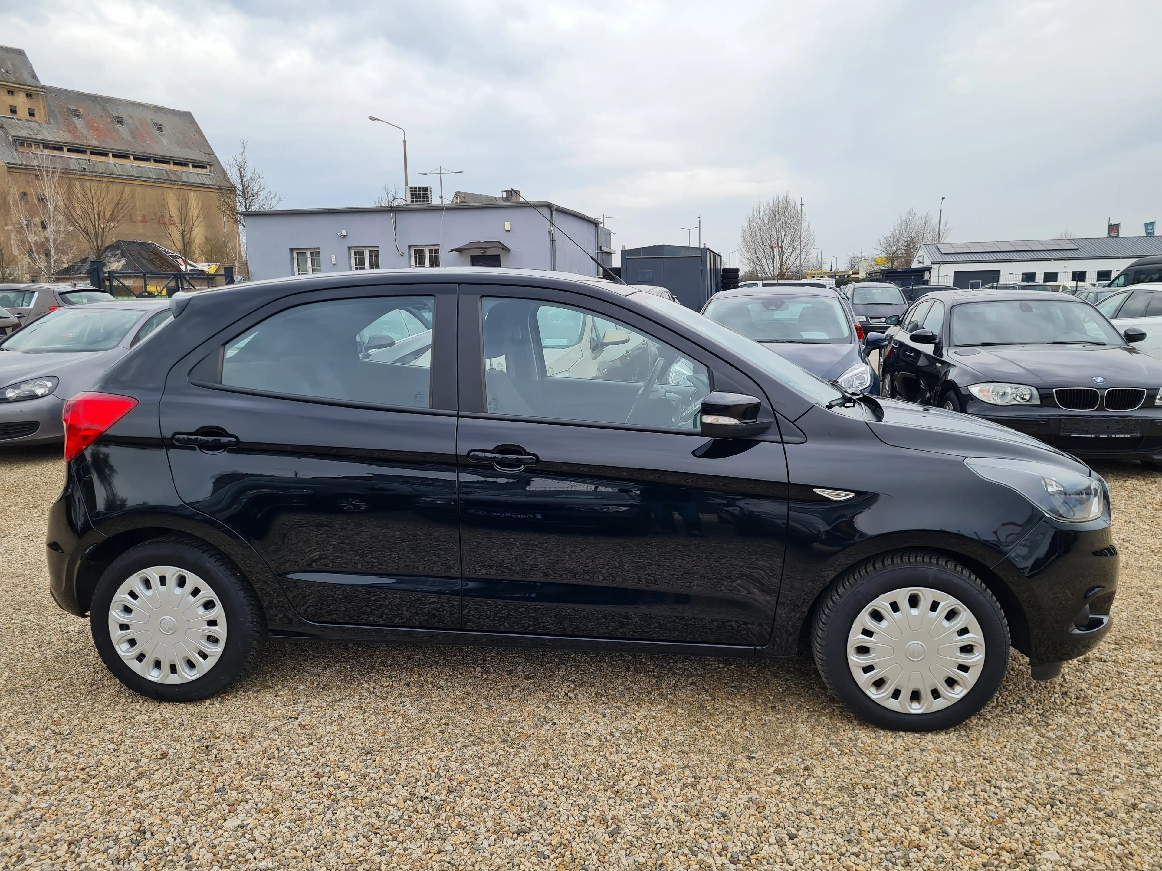 Ford Ka/Ka+ Cool / TÜV-Inspektion-Neu/Garantie — photo 6