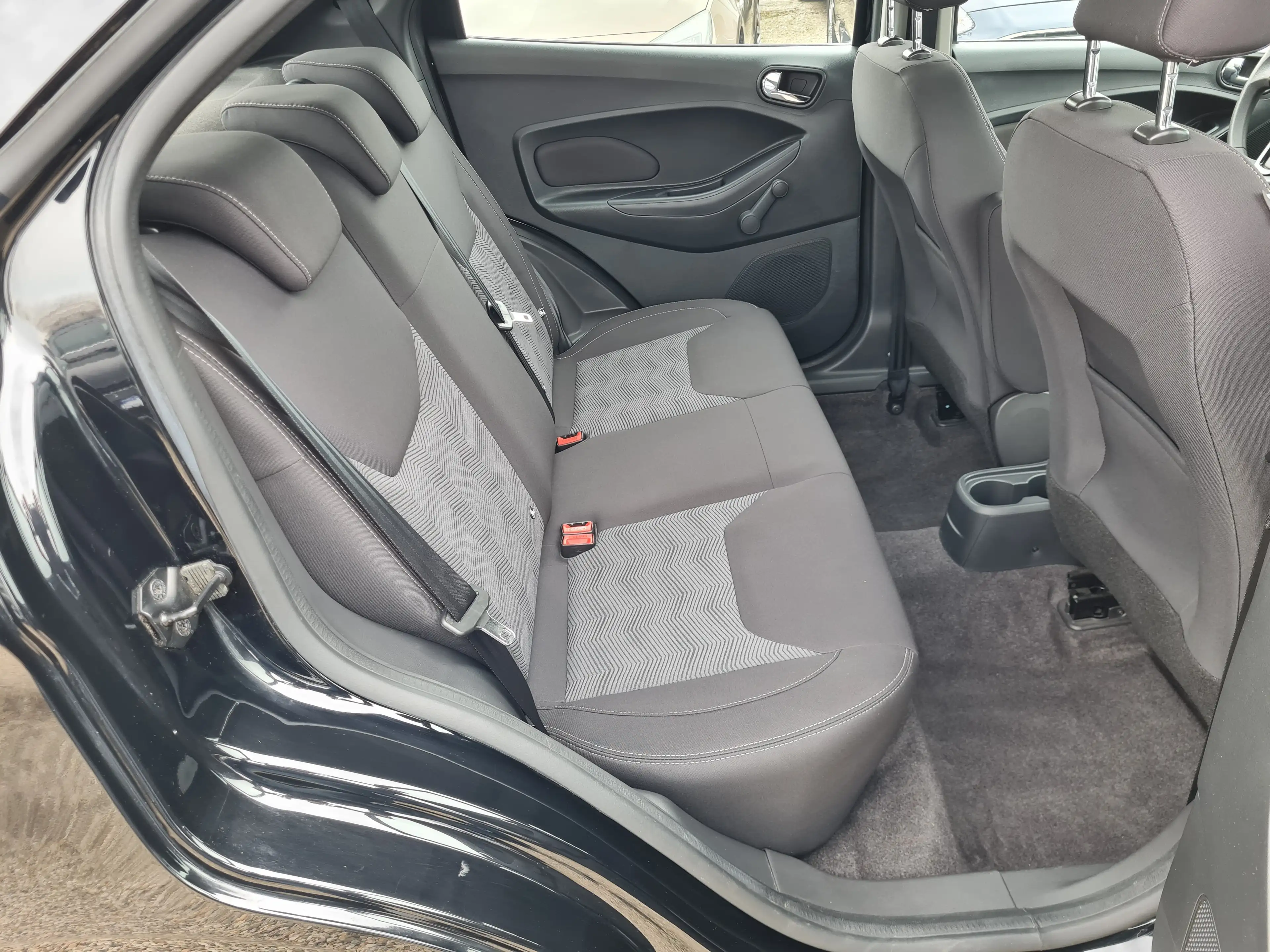 Ford Ka/Ka+ Cool / TÜV-Inspektion-Neu/Garantie — photo 15