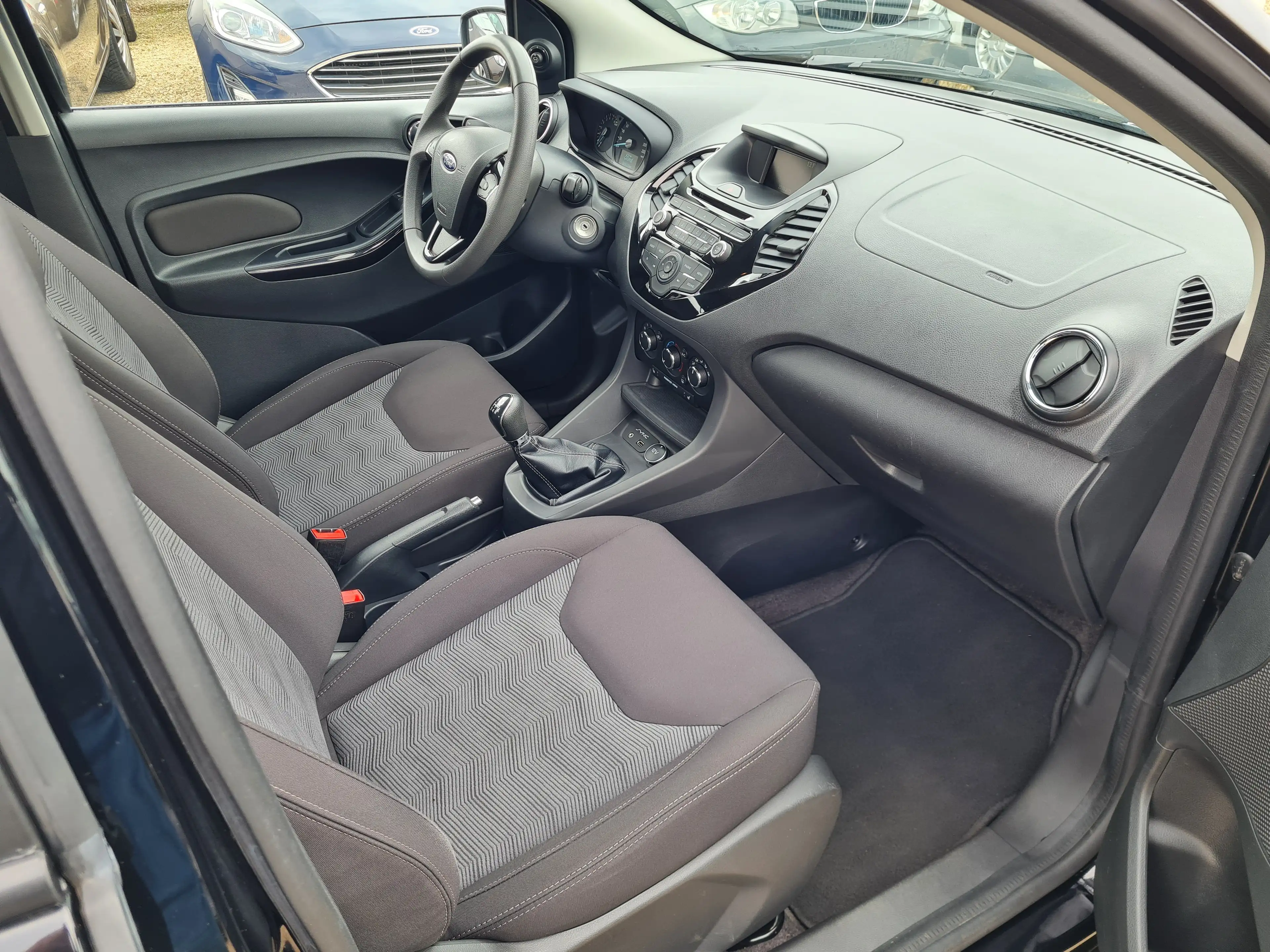 Ford Ka/Ka+ Cool / TÜV-Inspektion-Neu/Garantie — photo 13