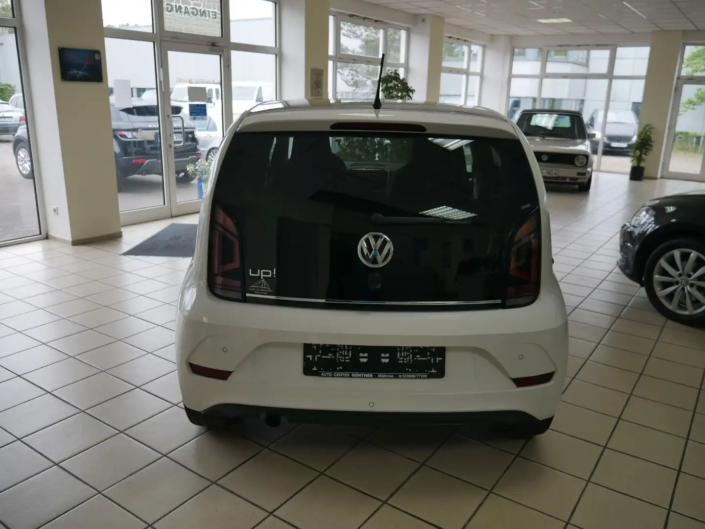 Volkswagen up! high up! /Start-Stopp/ 90 PS / Tempomat Weiß - 2