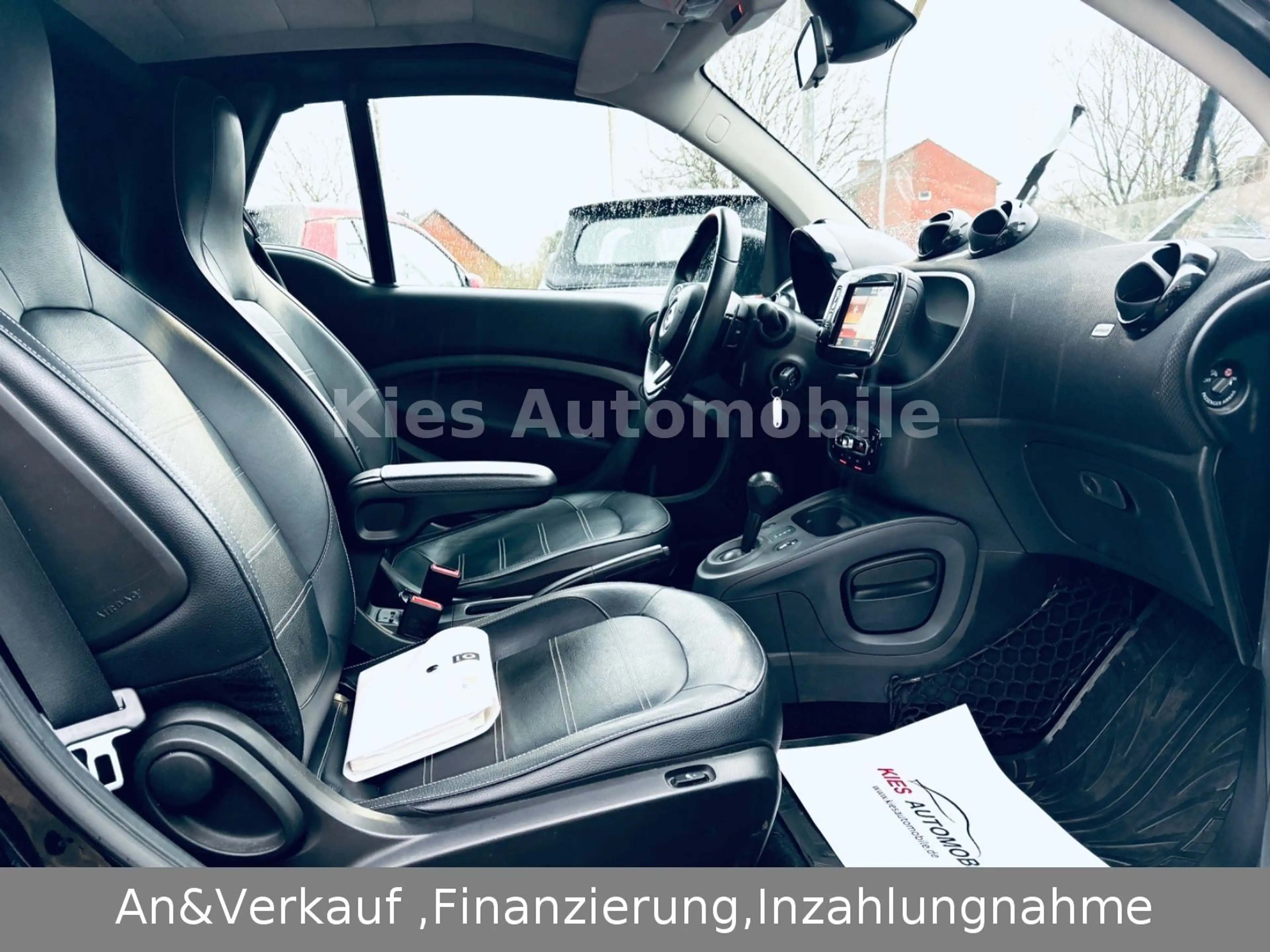 smart forTwo Cabrio Prime Sport 90Ps NAVI/LEDER/KAMERA — photo 14