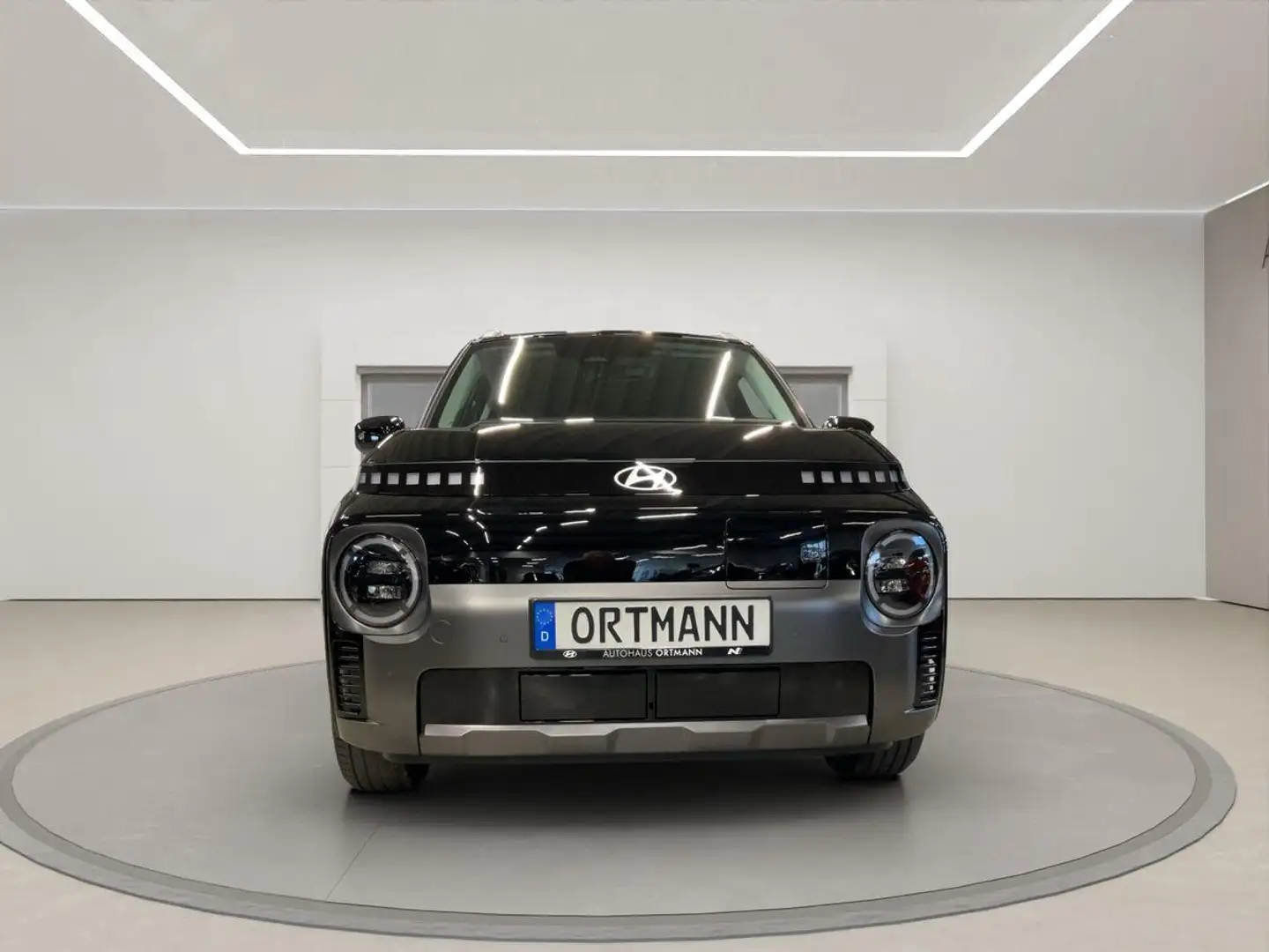 Hyundai Inster Cross 85 kW / 115 PS Frontantrieb Negro - 2