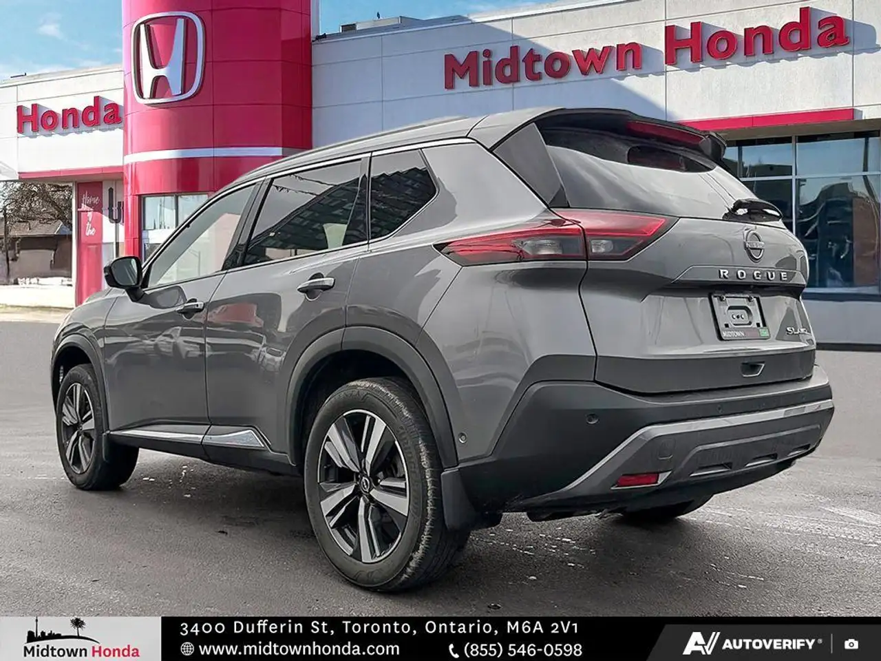 Nissan Rogue снимка Nissan Rogue