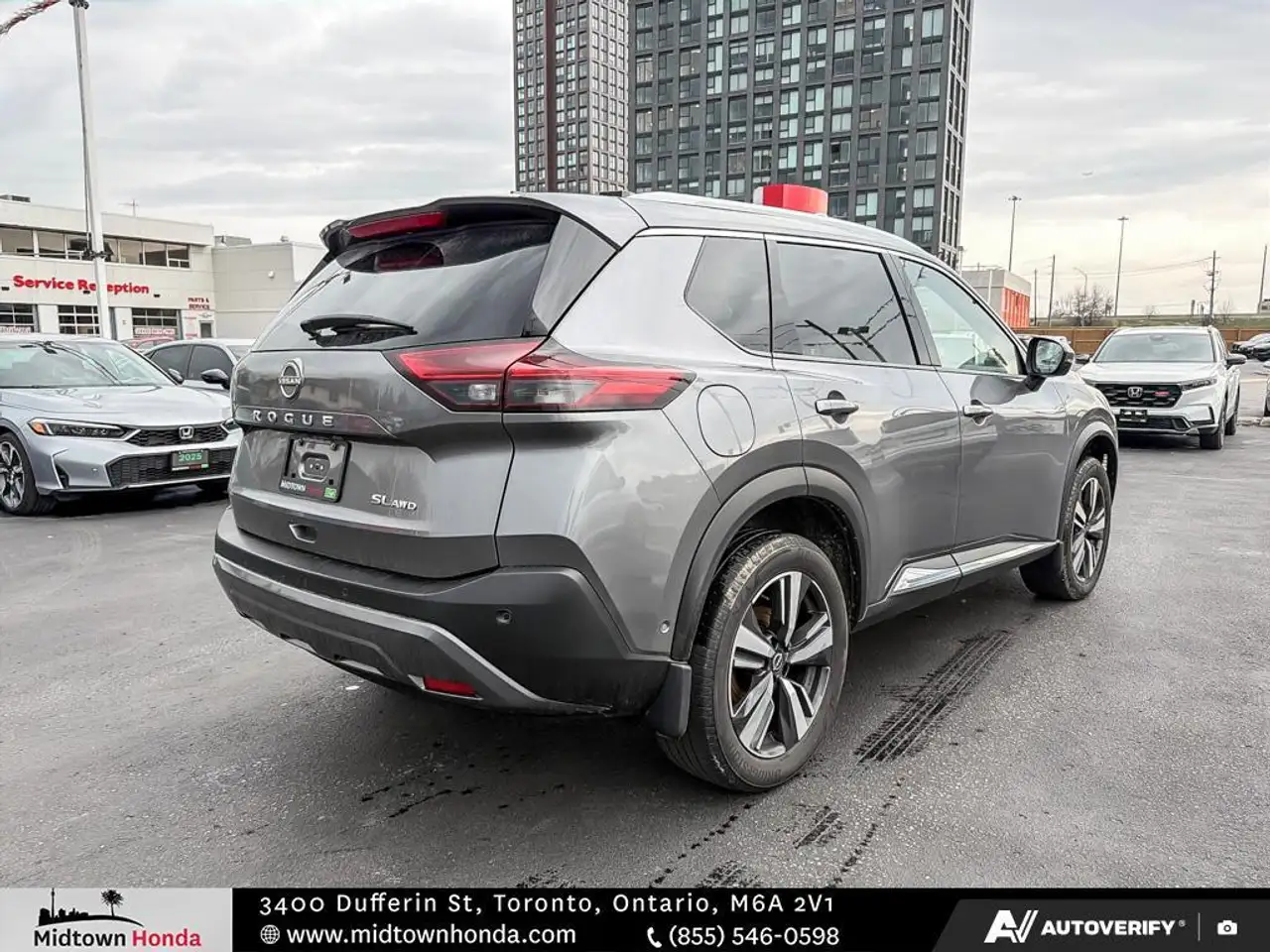 Nissan Rogue снимка Nissan Rogue
