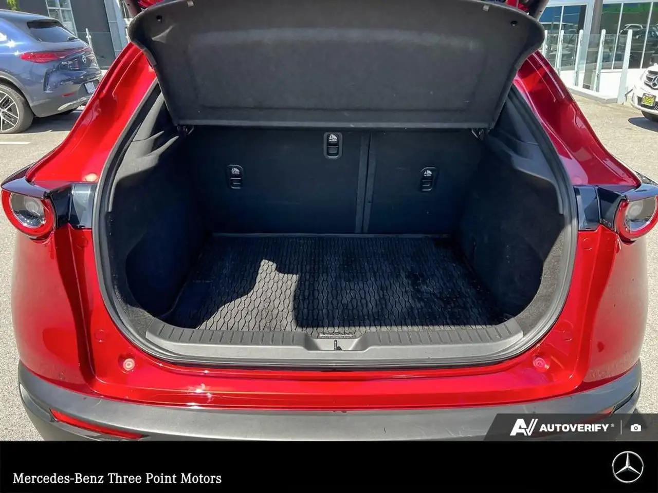 Mazda CX-30 снимка Mazda CX-30