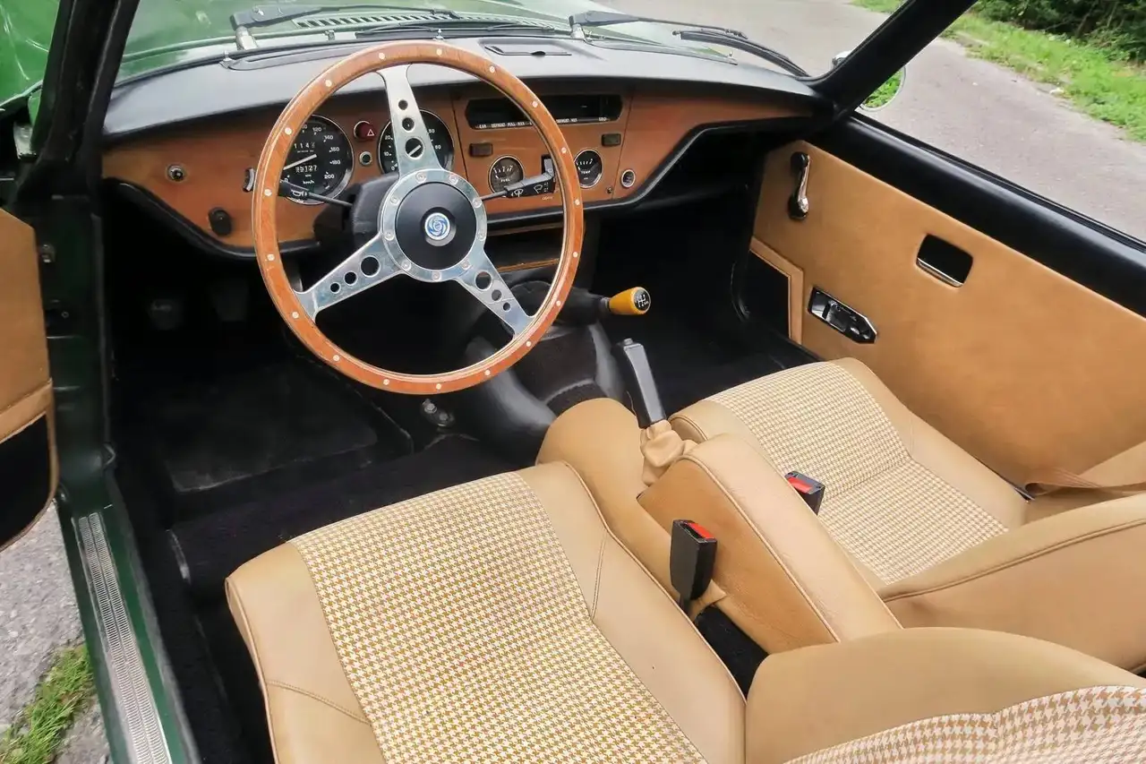 Triumph Spitfire 1500, foto 9
