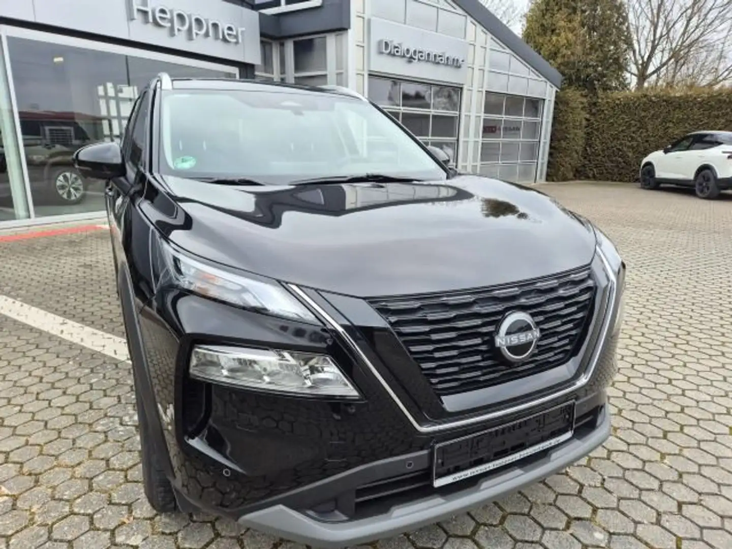 Nissan X-Trail 1.5 VC-T e-Power N-Connecta Glasdach LED Zwart - 2