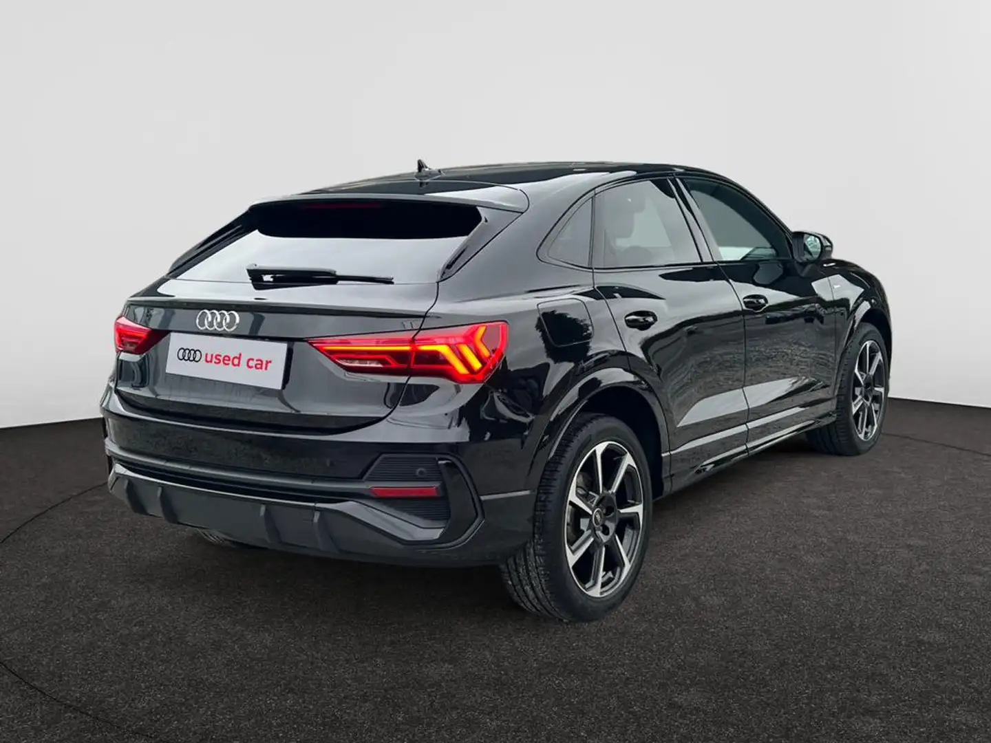 Audi Q3 Sportback Audi Q3 Sportback Business edition S line 35 TDI 110(150) kW(ch) S tronic Schwarz - 2