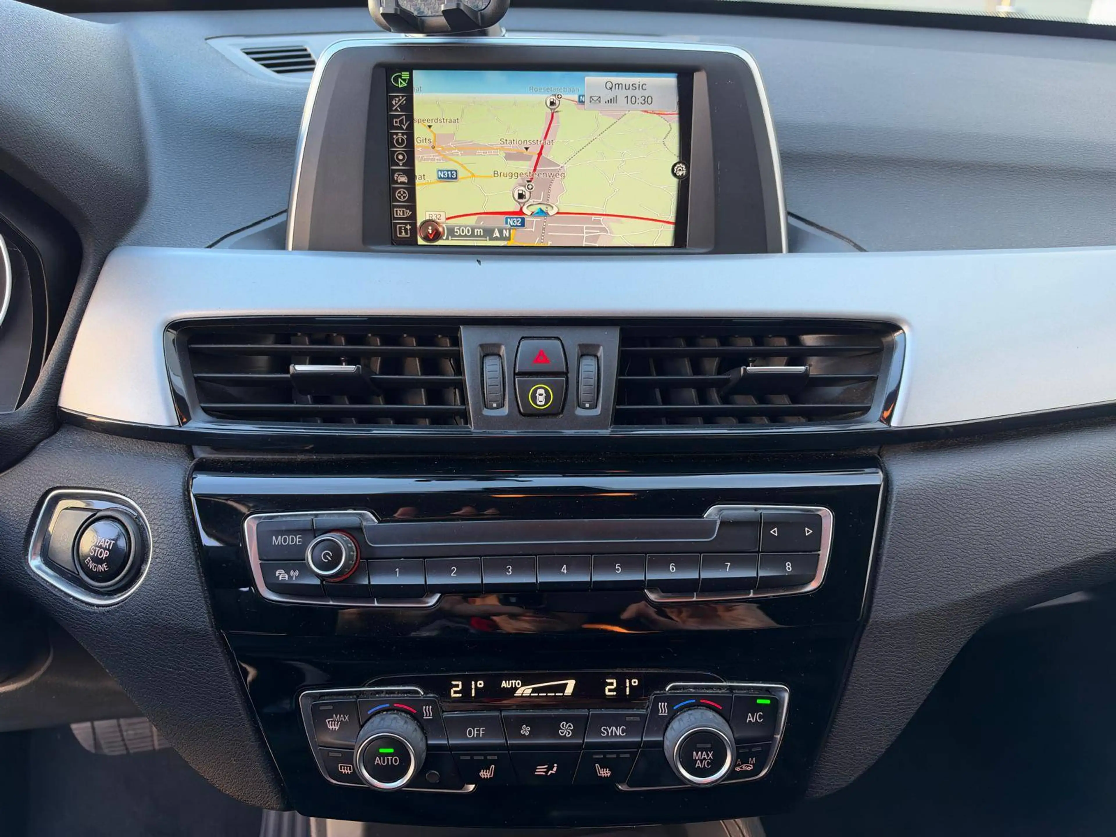 BMW X1 X1 2.0 dA sDrive18 - modelreeks 2015 - automaat — photo 11