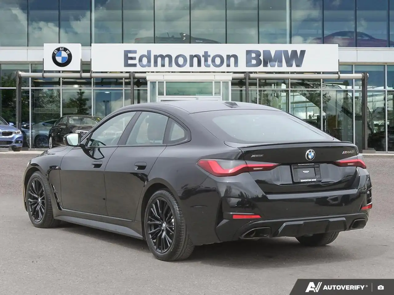 BMW 4 Series снимка BMW 4 Series