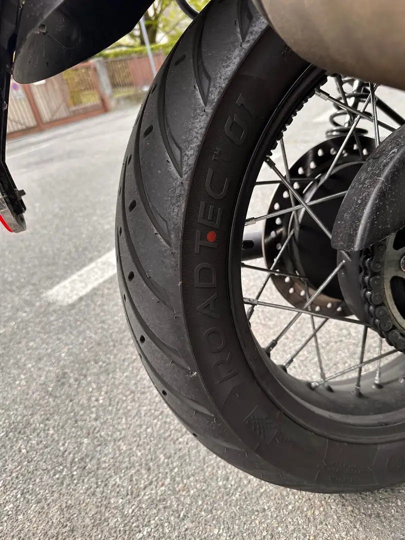 Triumph Bonneville T100 Black 35 kw Noir - 1