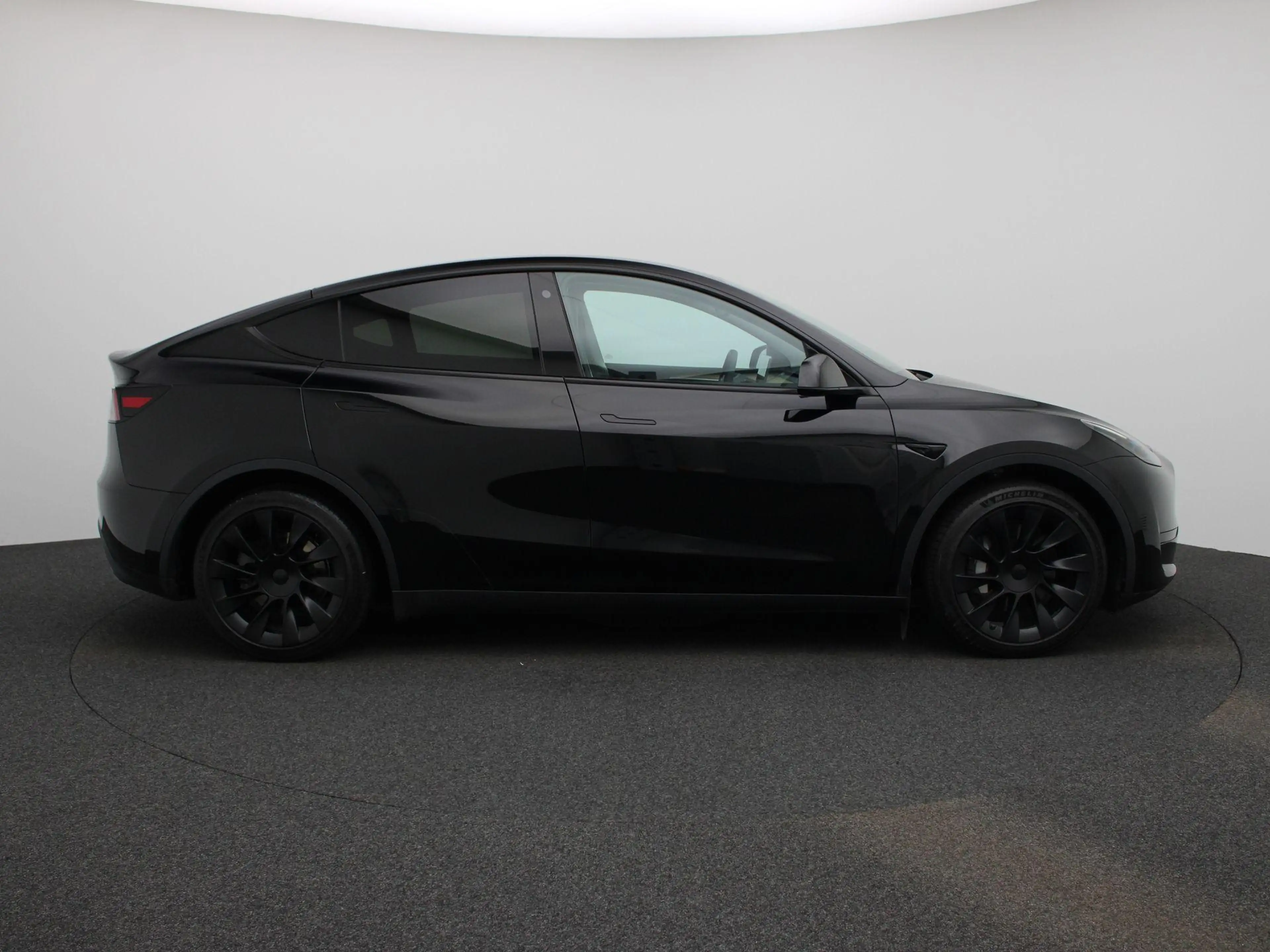 Tesla Model Y RWD AUTOPILOT | FULL SELF DRIVING | PANO | LED | 3 — photo 6